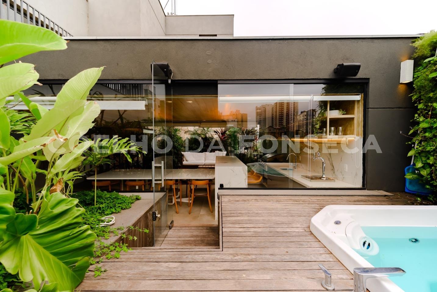 Jacuzzi
