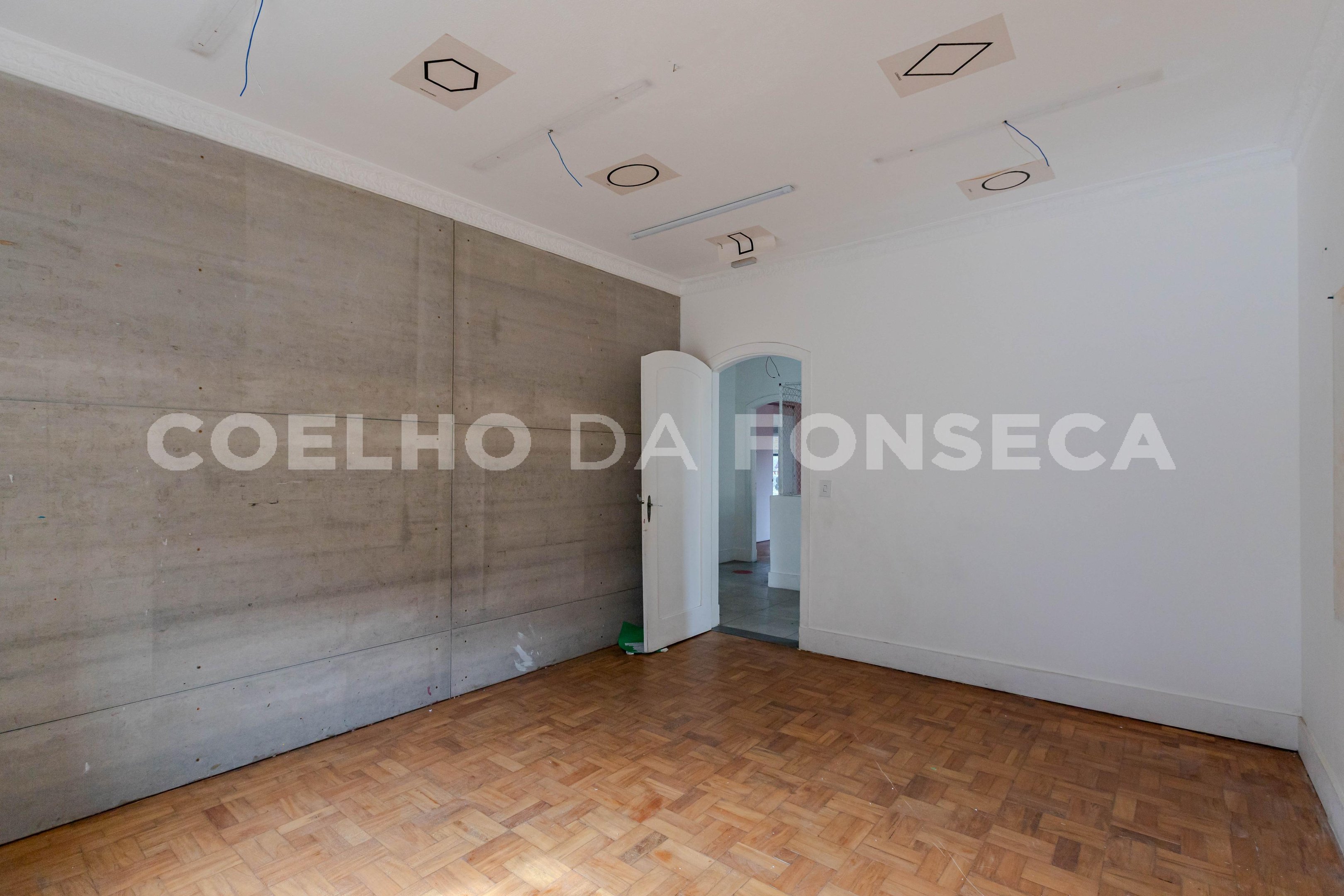 Sala (2)