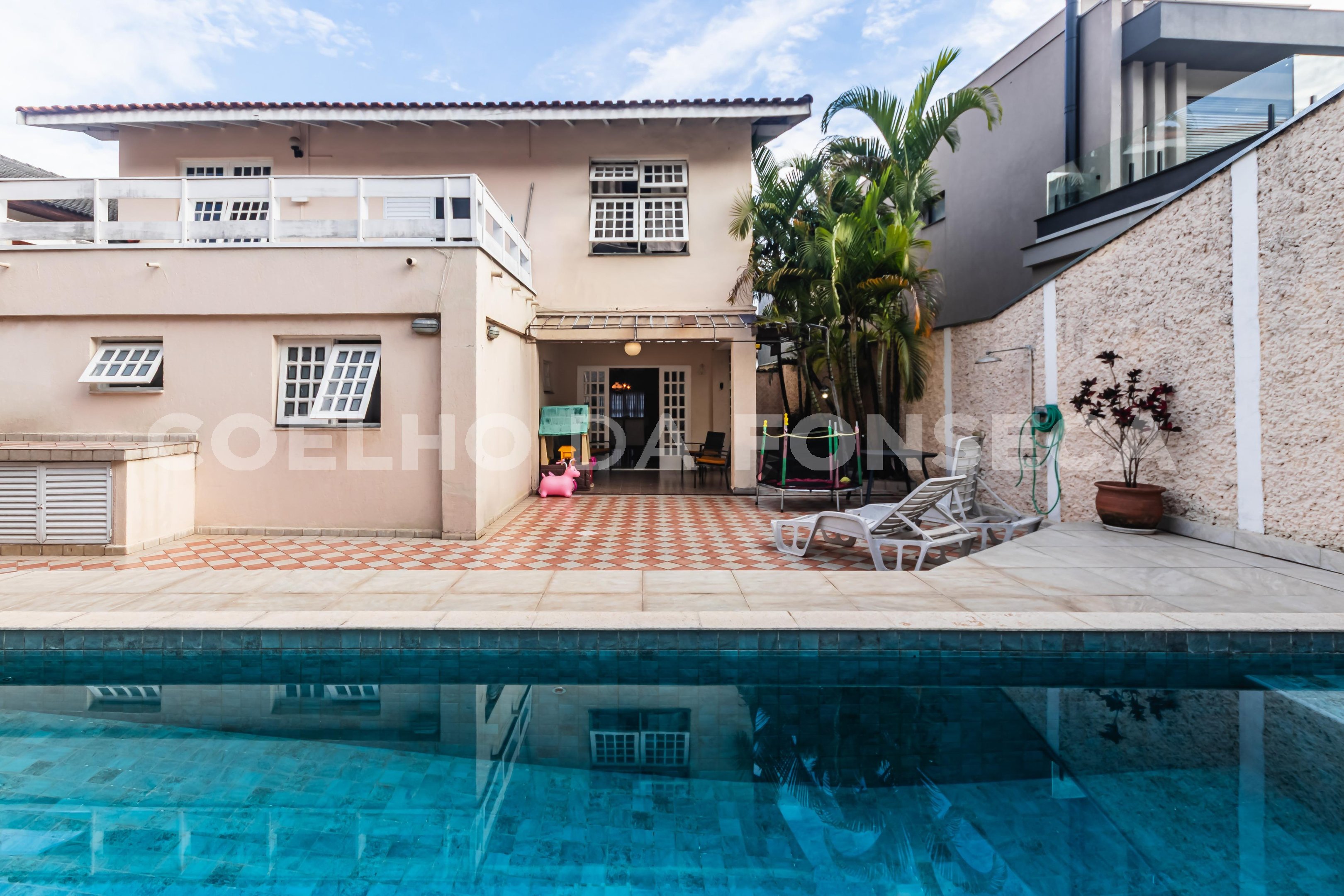 Piscina