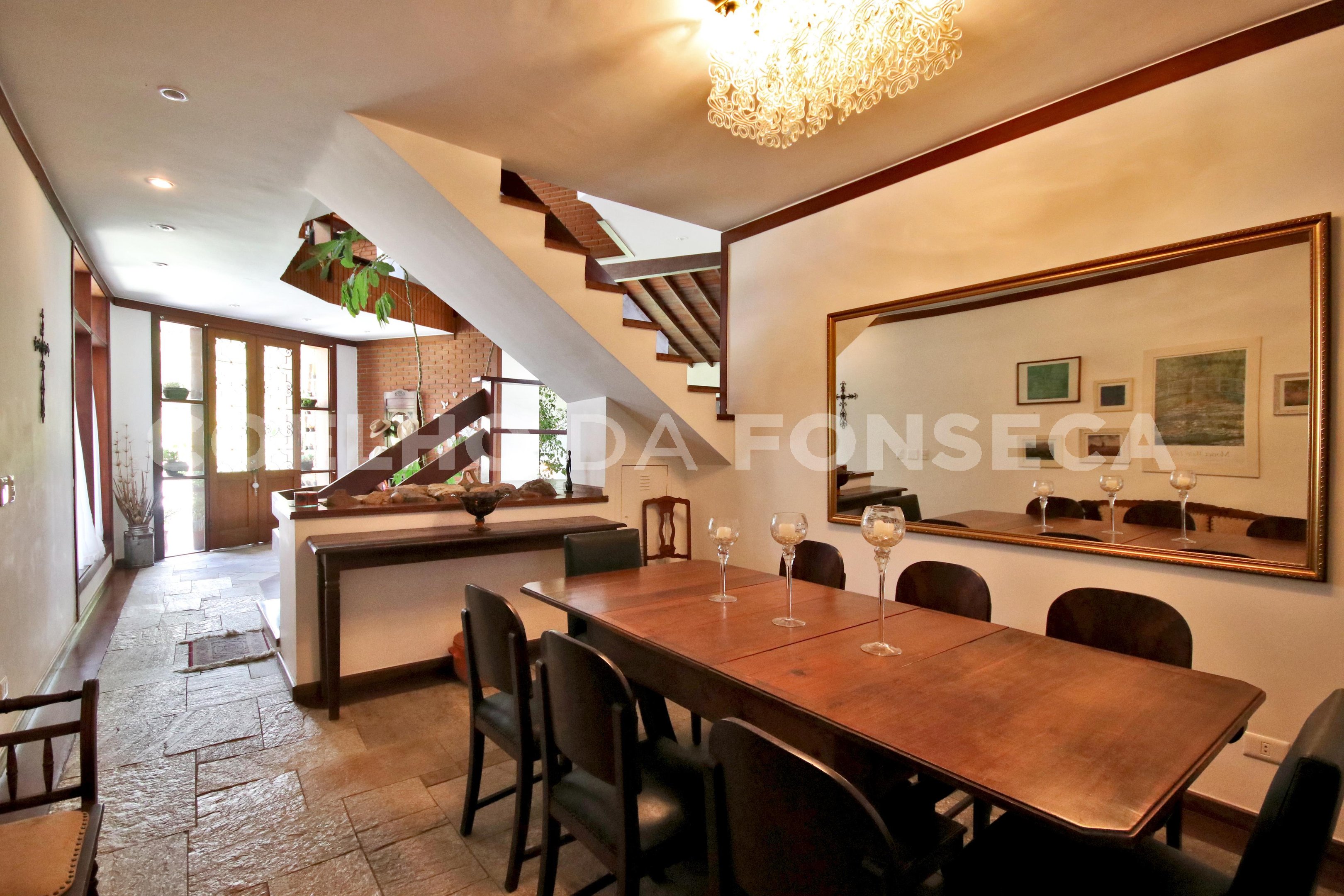 Sala (1)