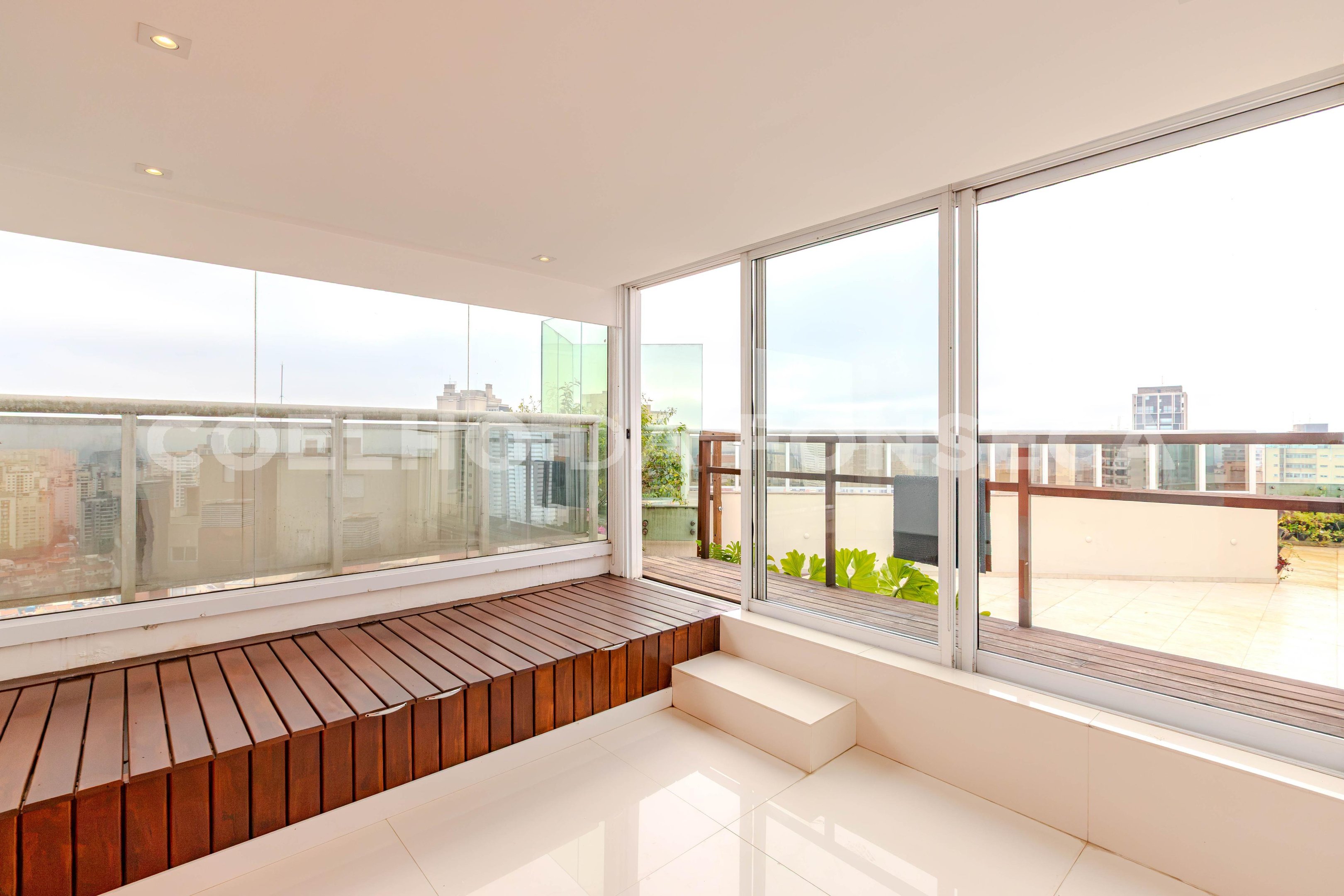 Sala (1)