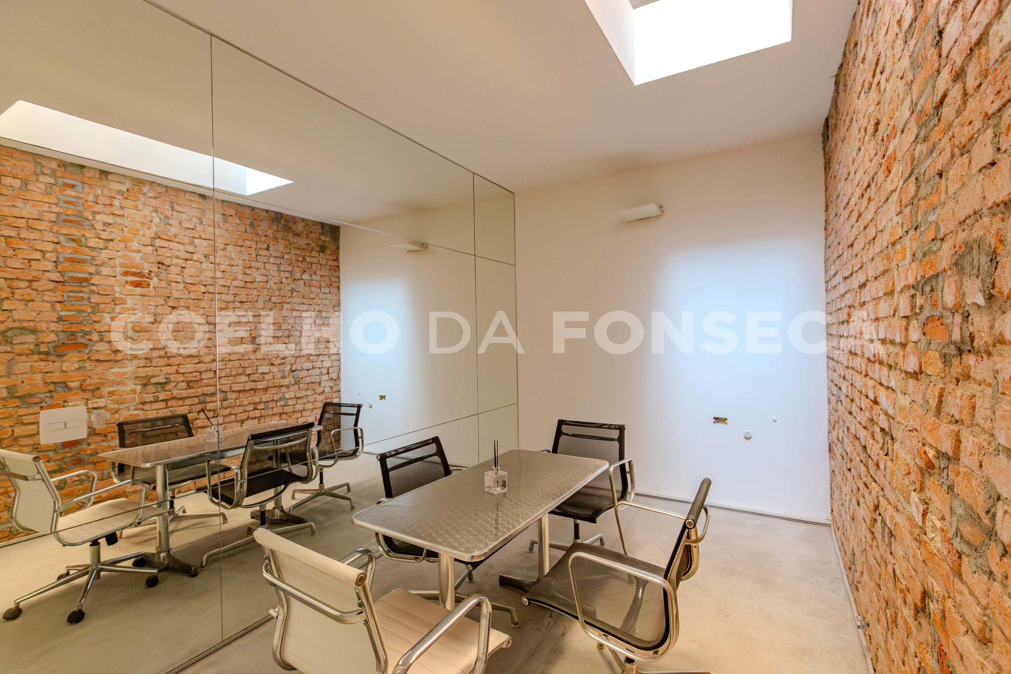 Sala Comercial 1