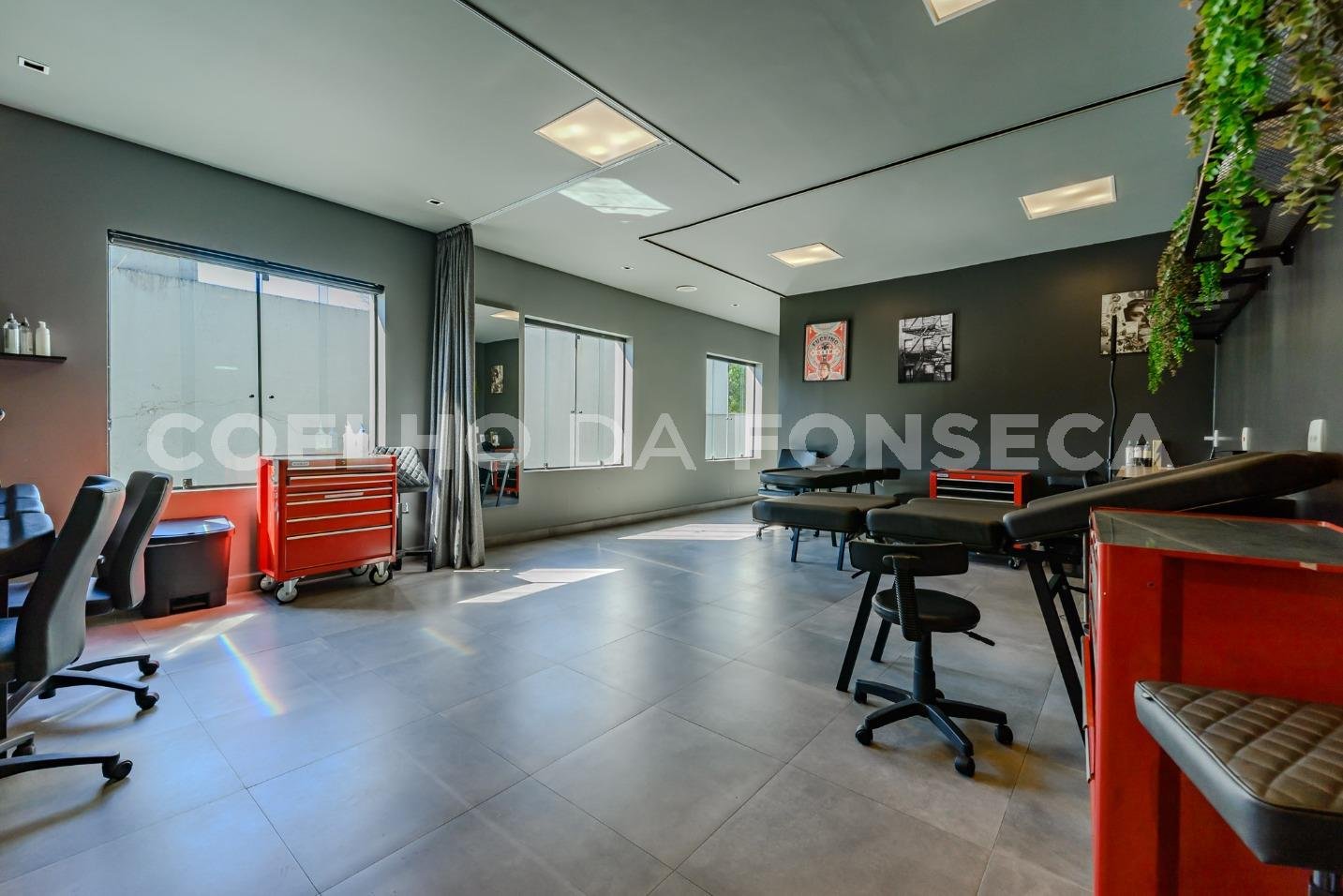 Sala (2)
