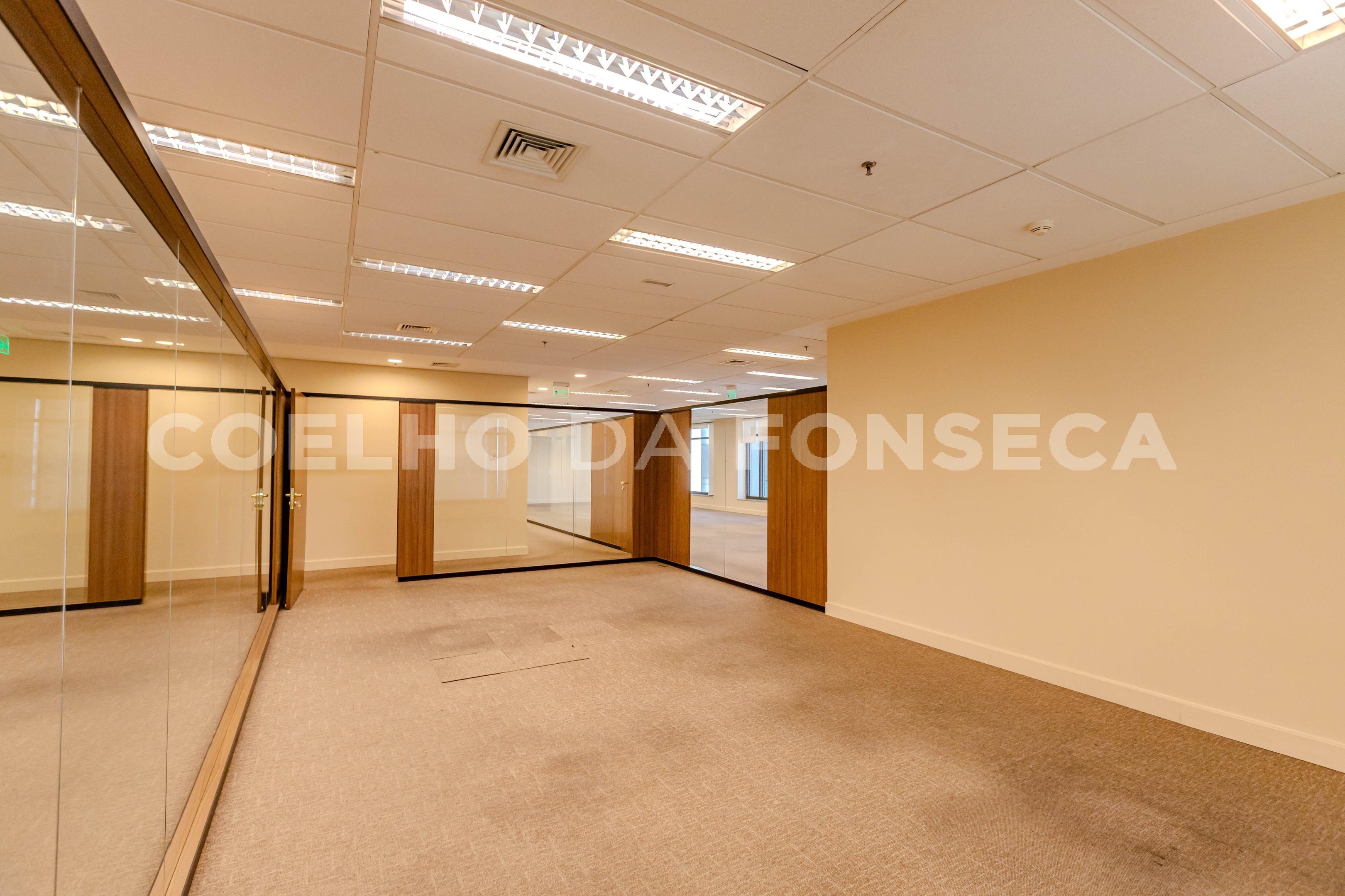 Sala Comercial 1