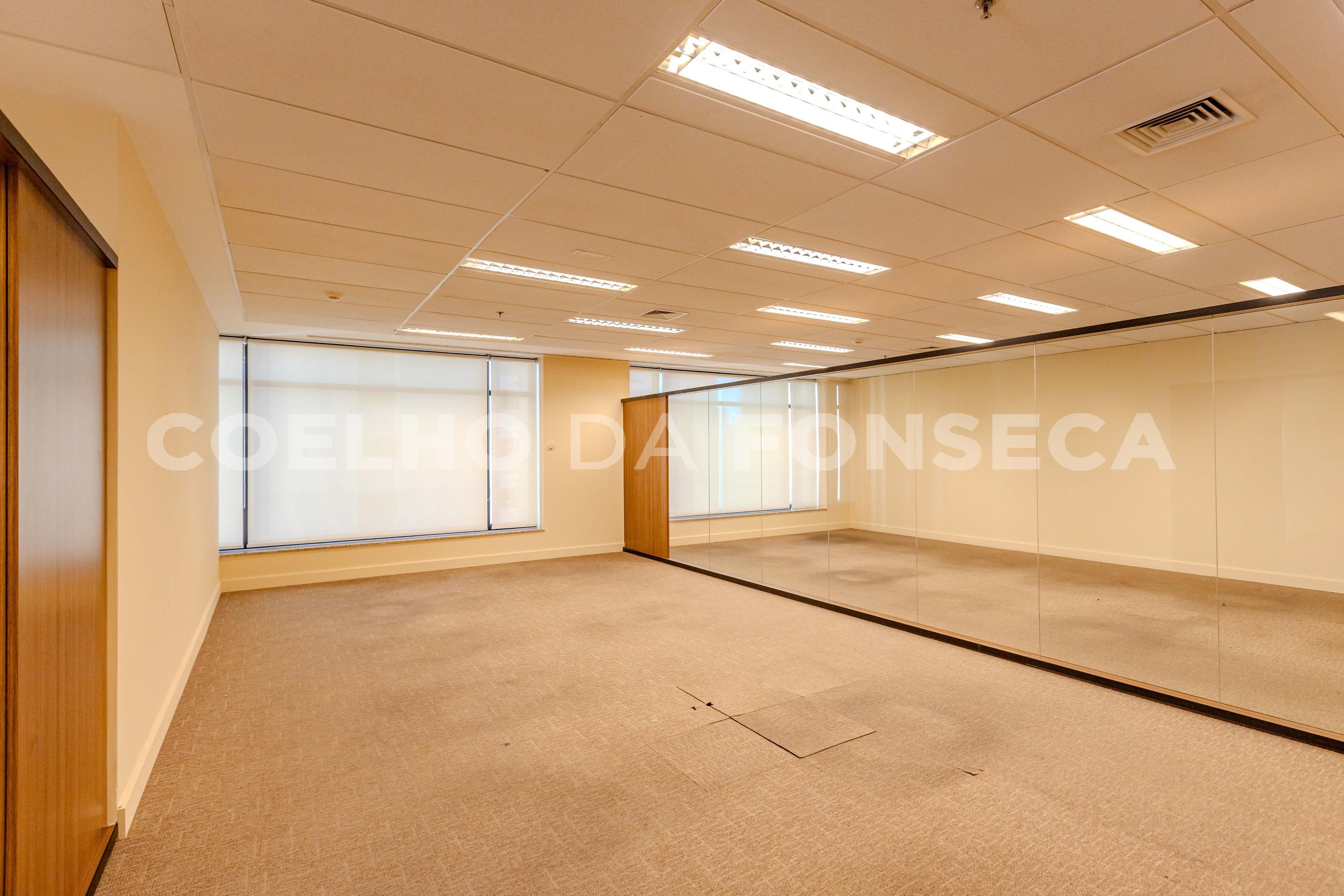 Sala Comercial 1