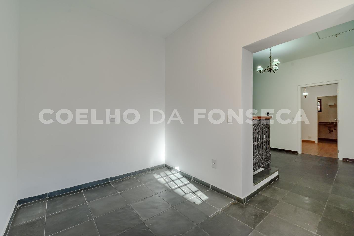 Sala (1)