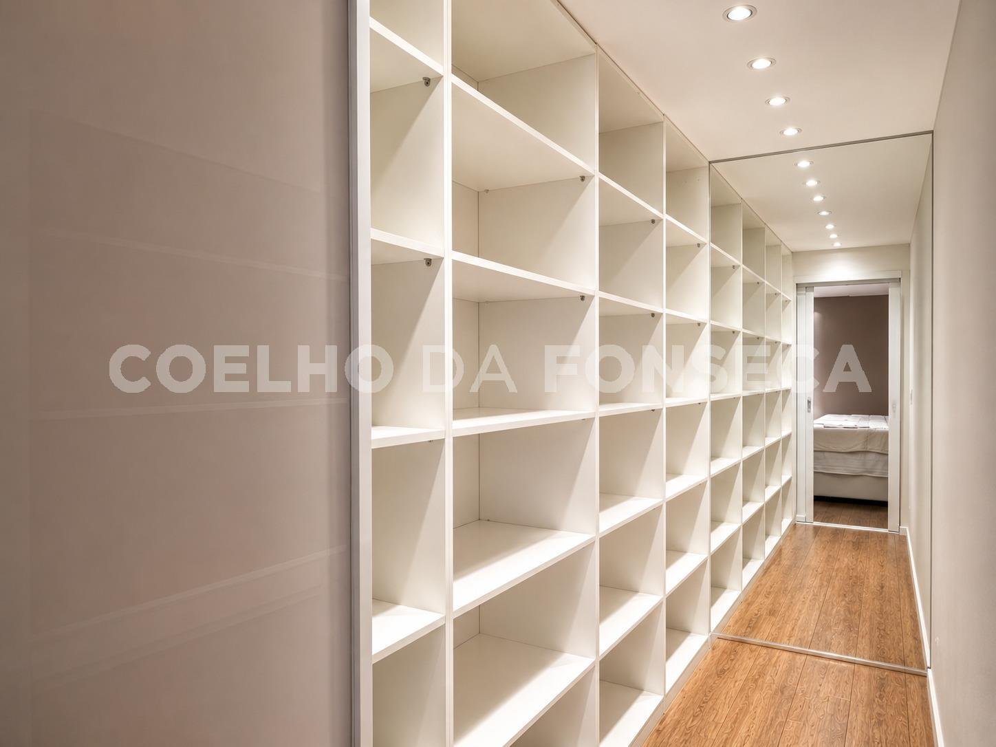 Sala (1)