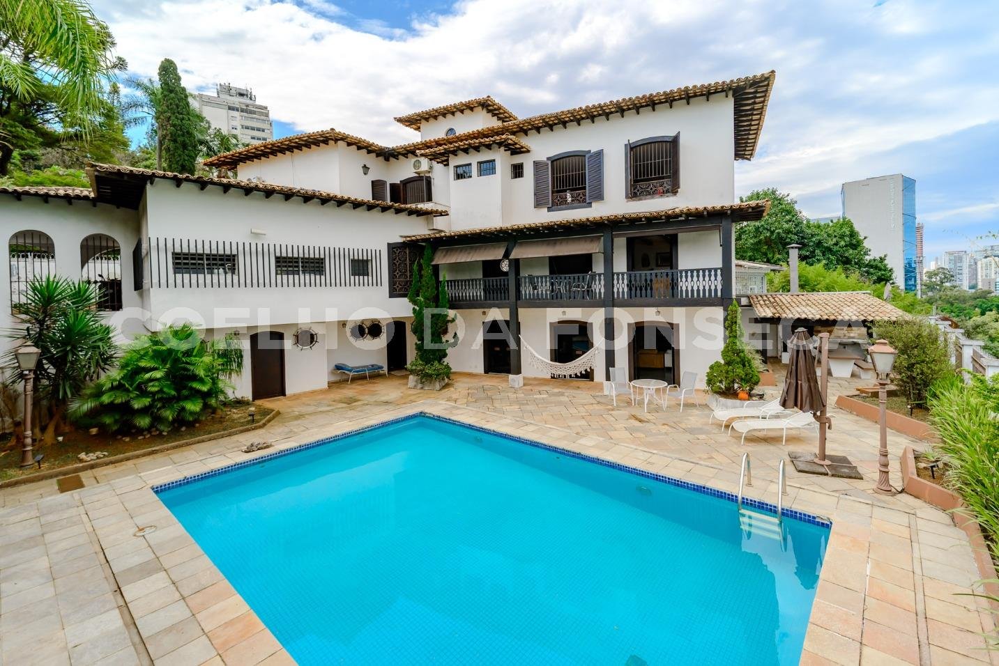 Piscina