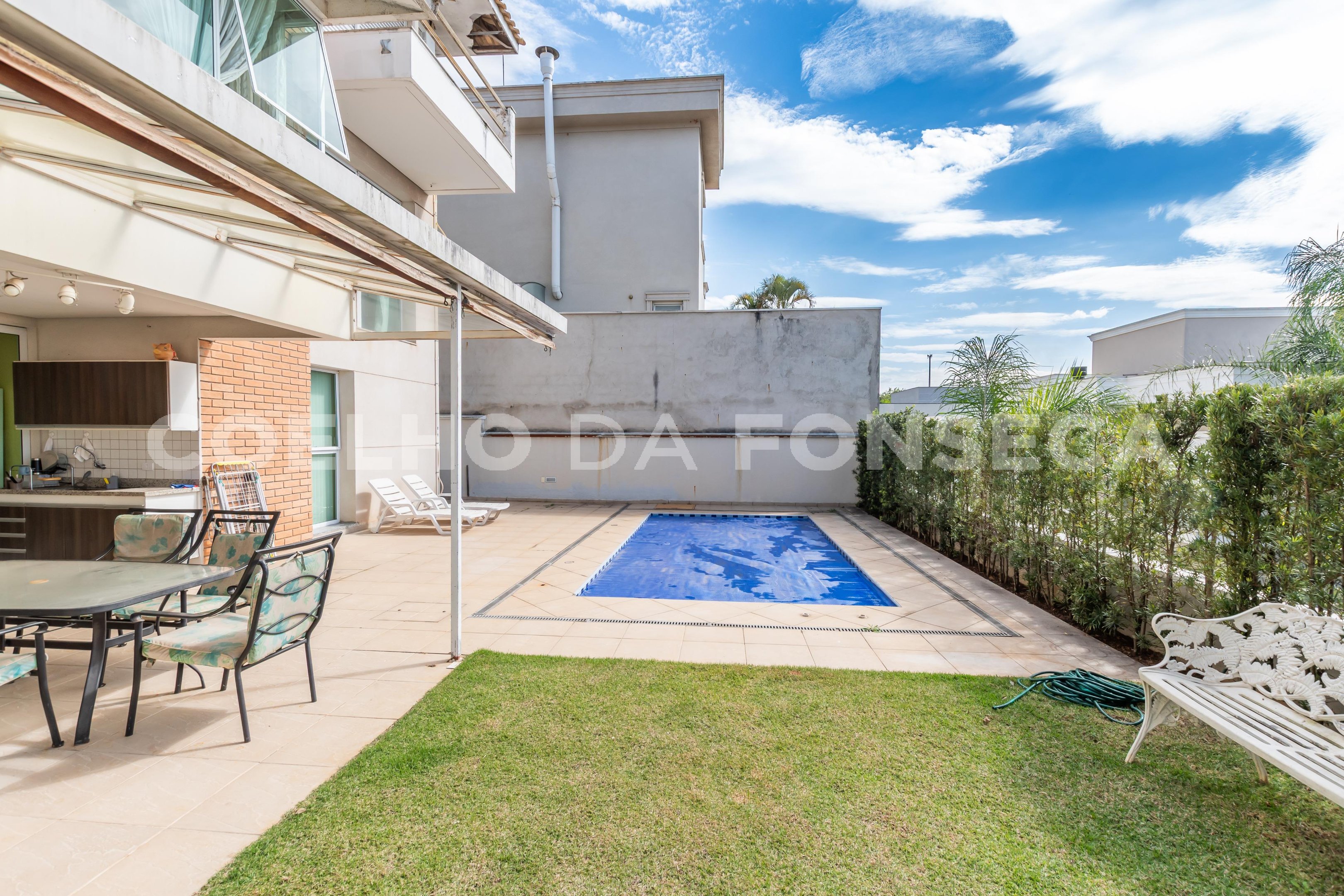 Piscina