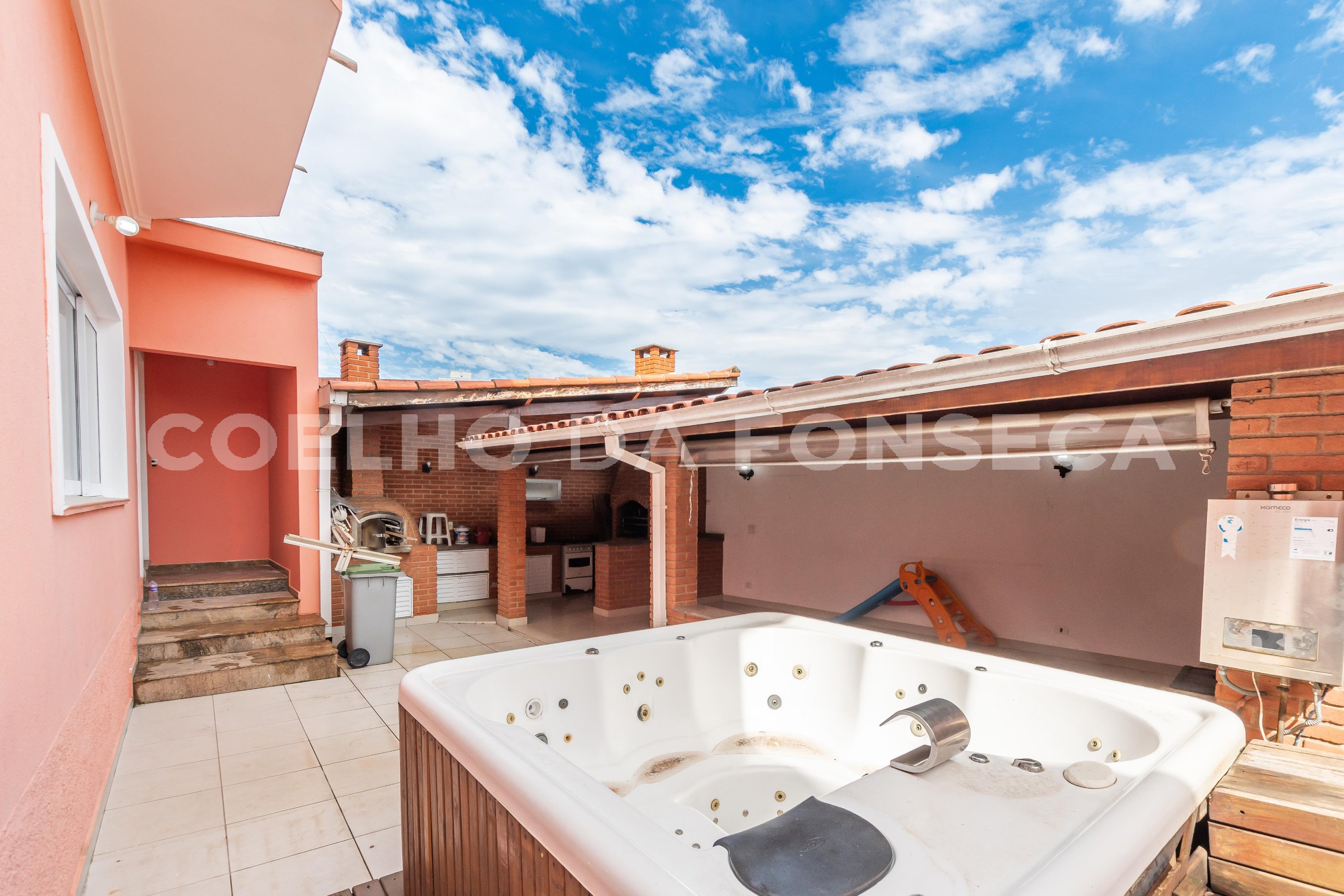 Jacuzzi