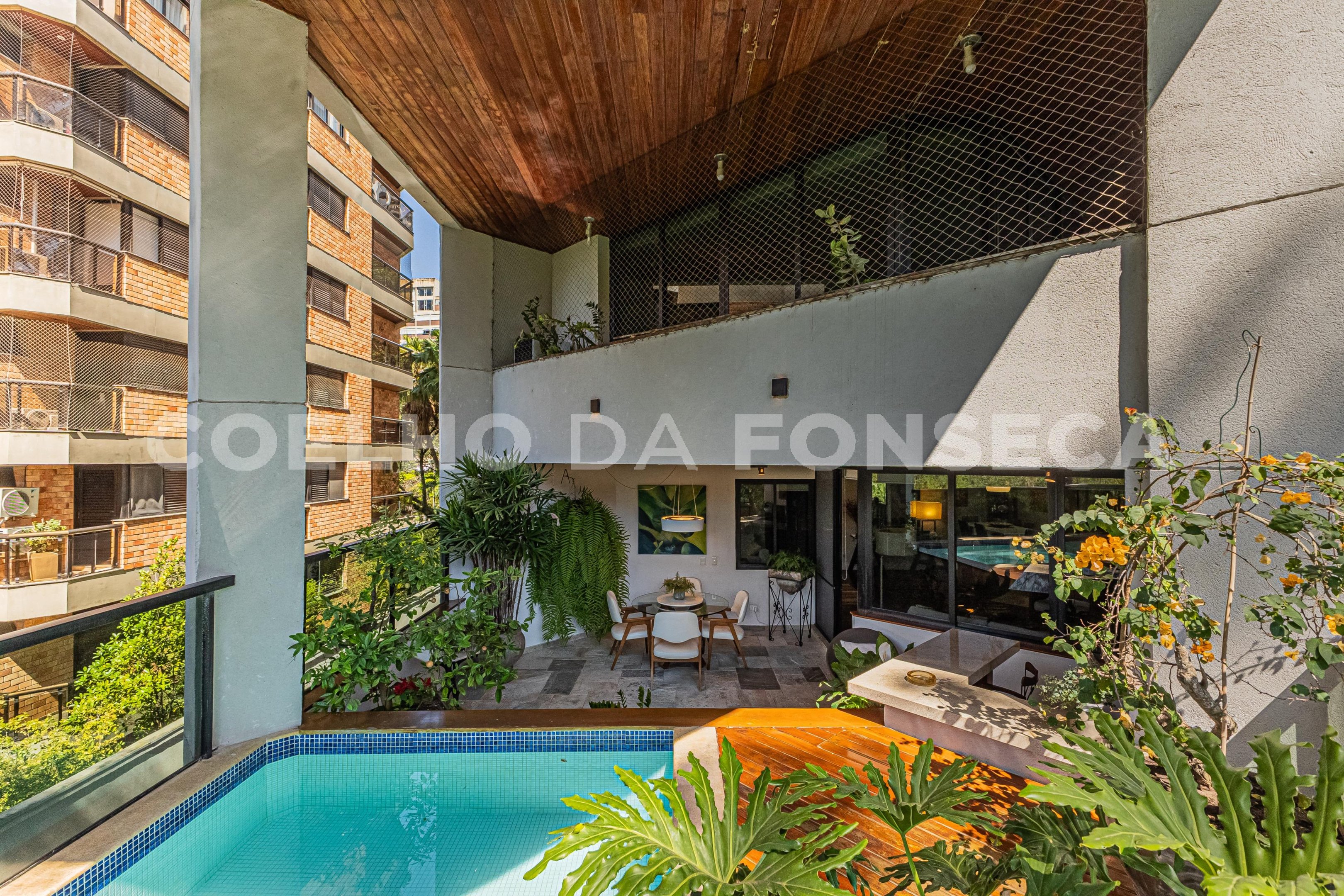 Piscina