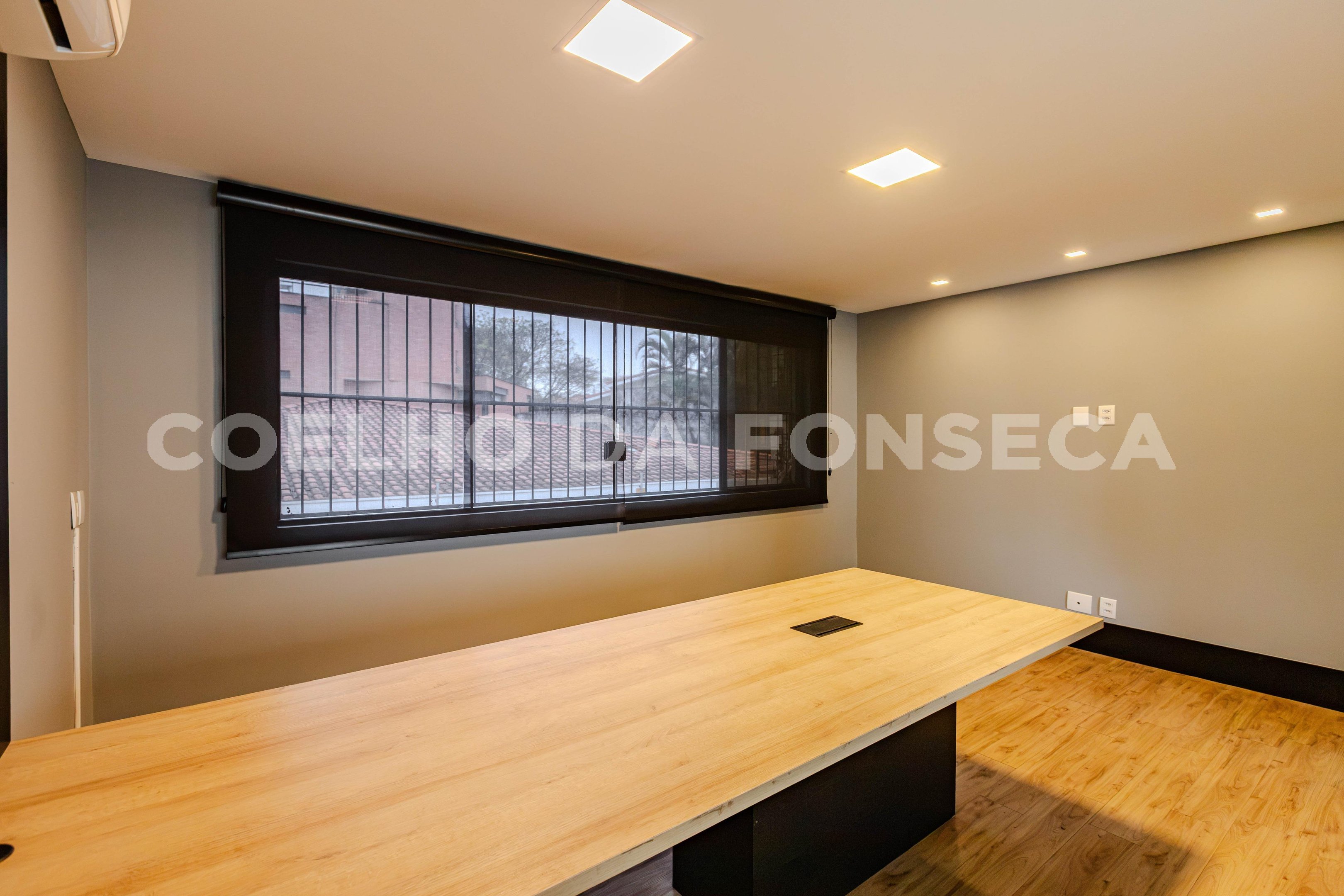 Sala (2)