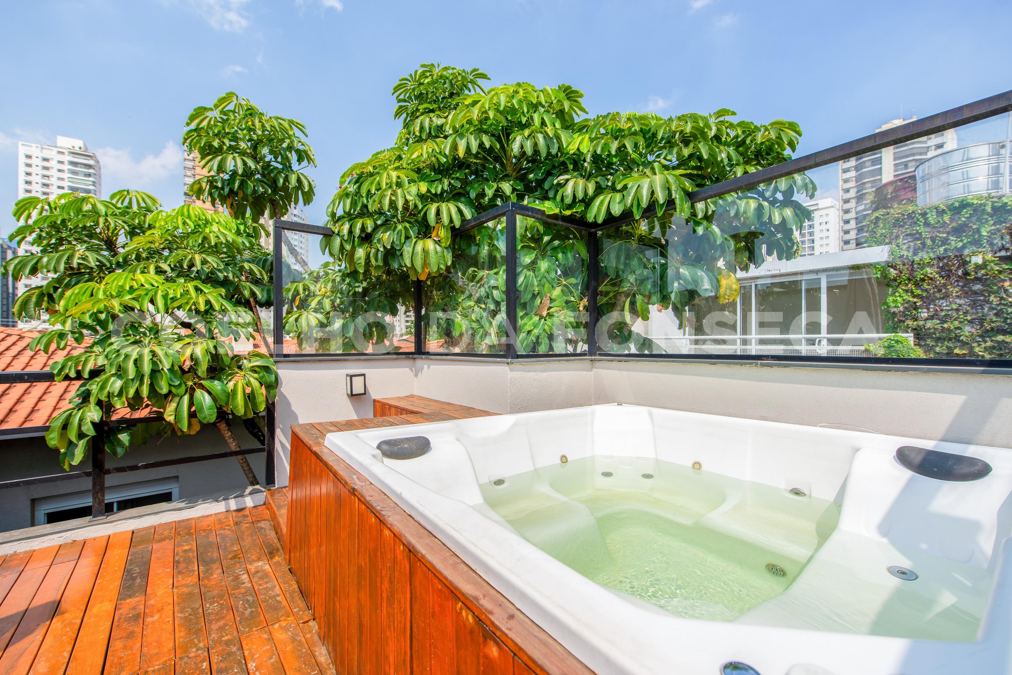 Jacuzzi