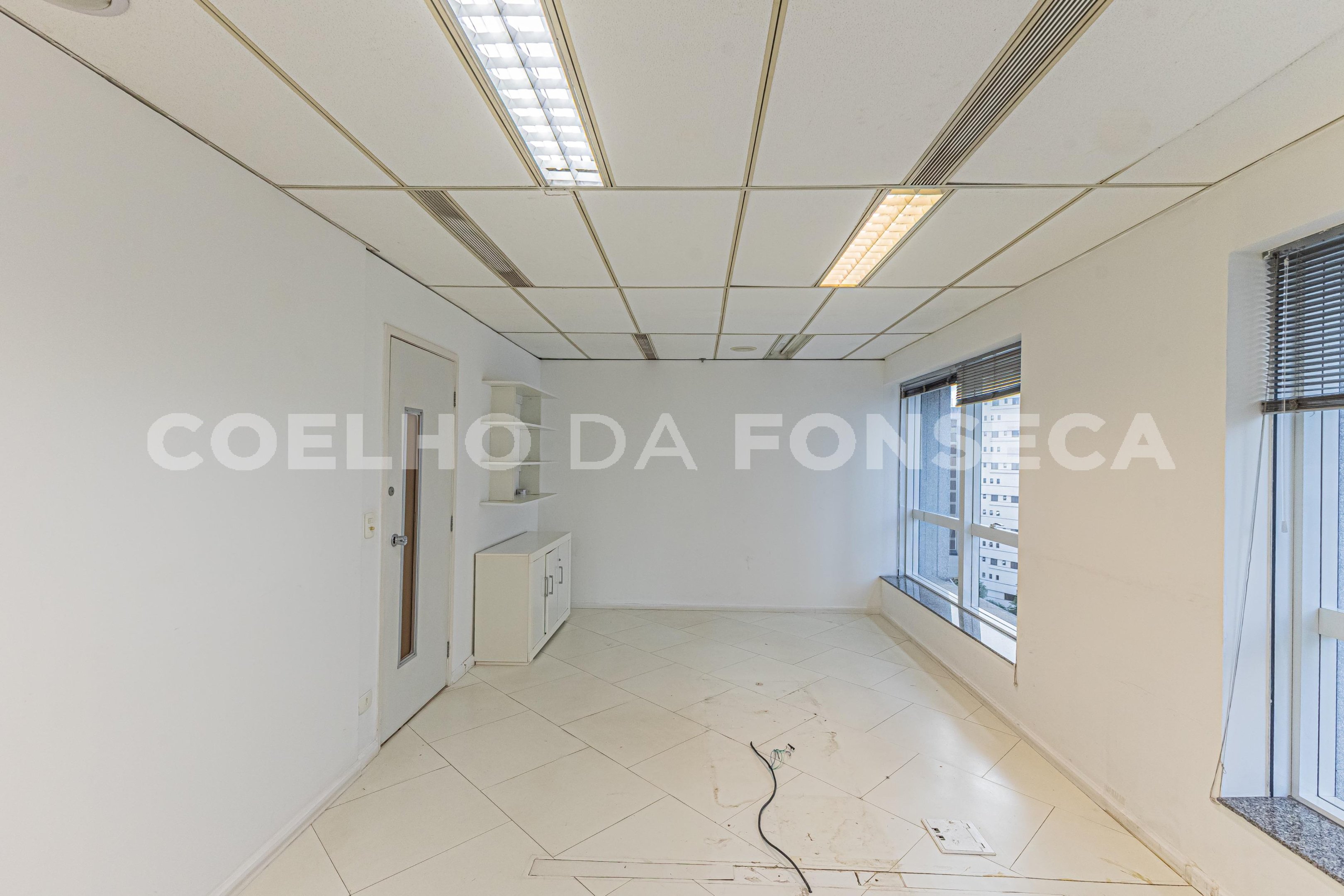 Sala (2)