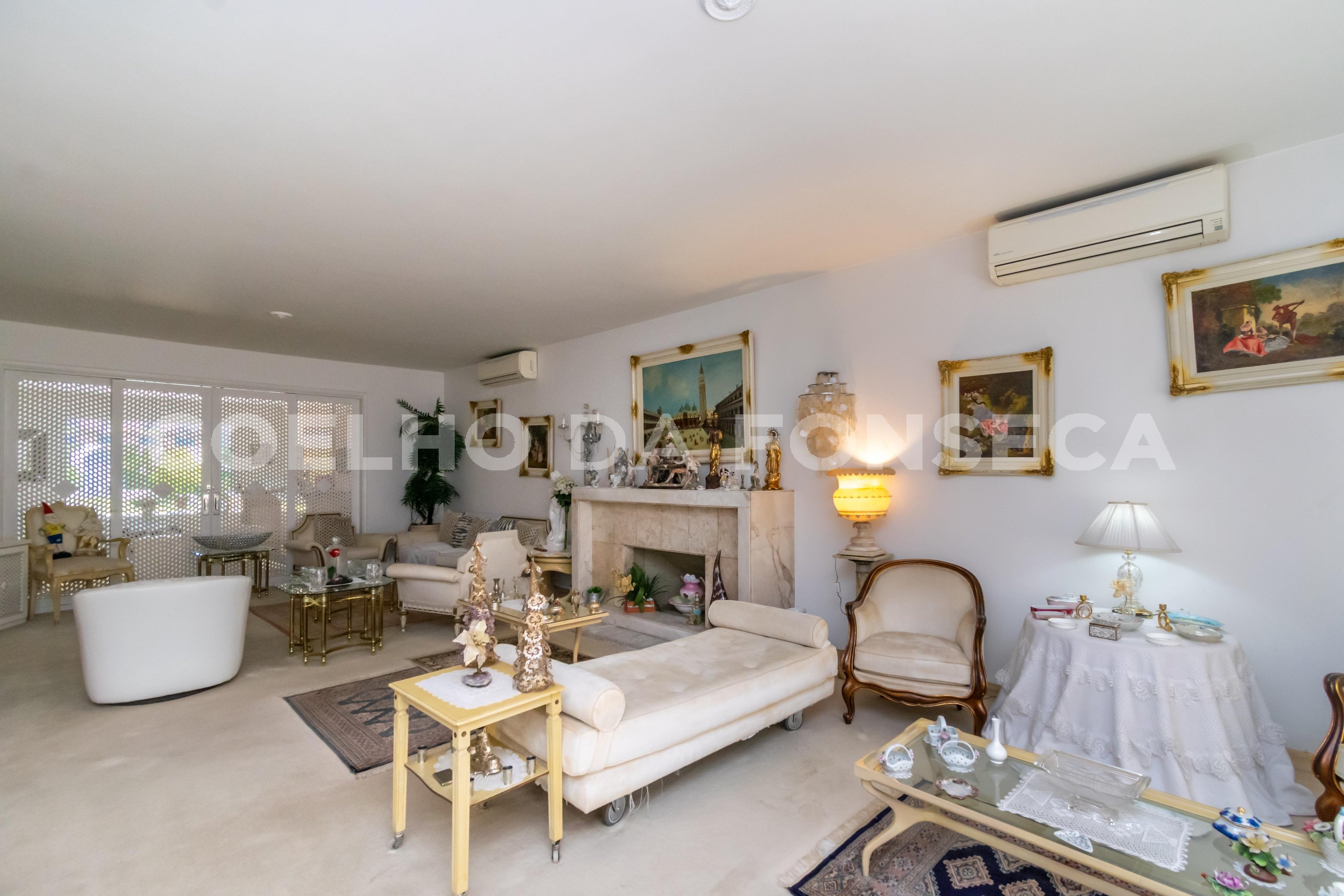 Sala