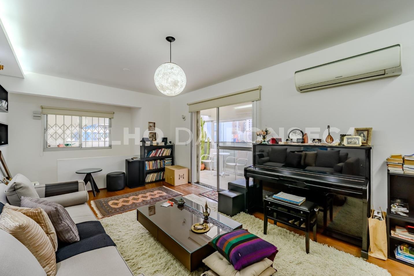 Sala (1)