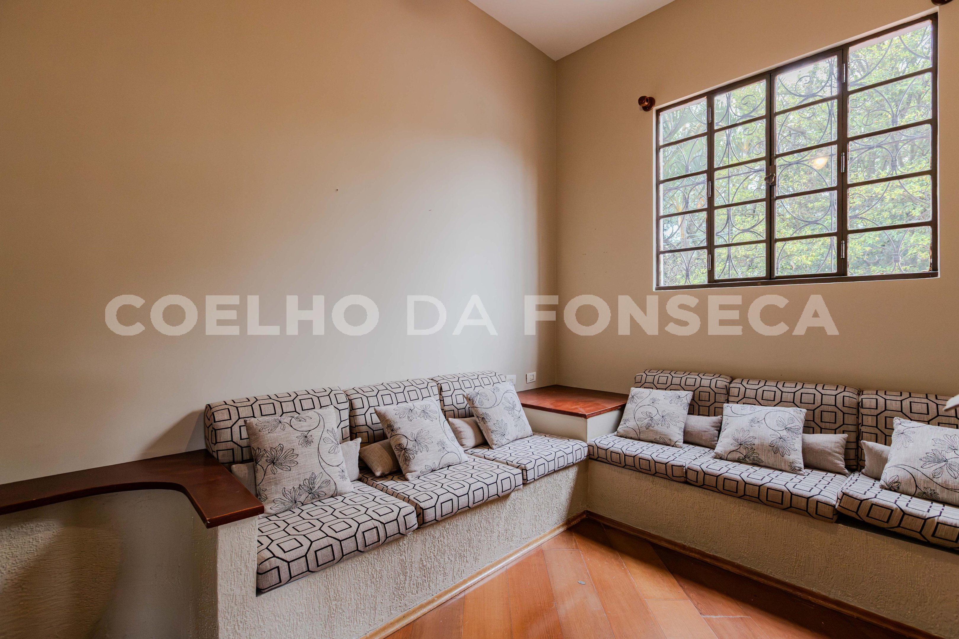 Sala (2)
