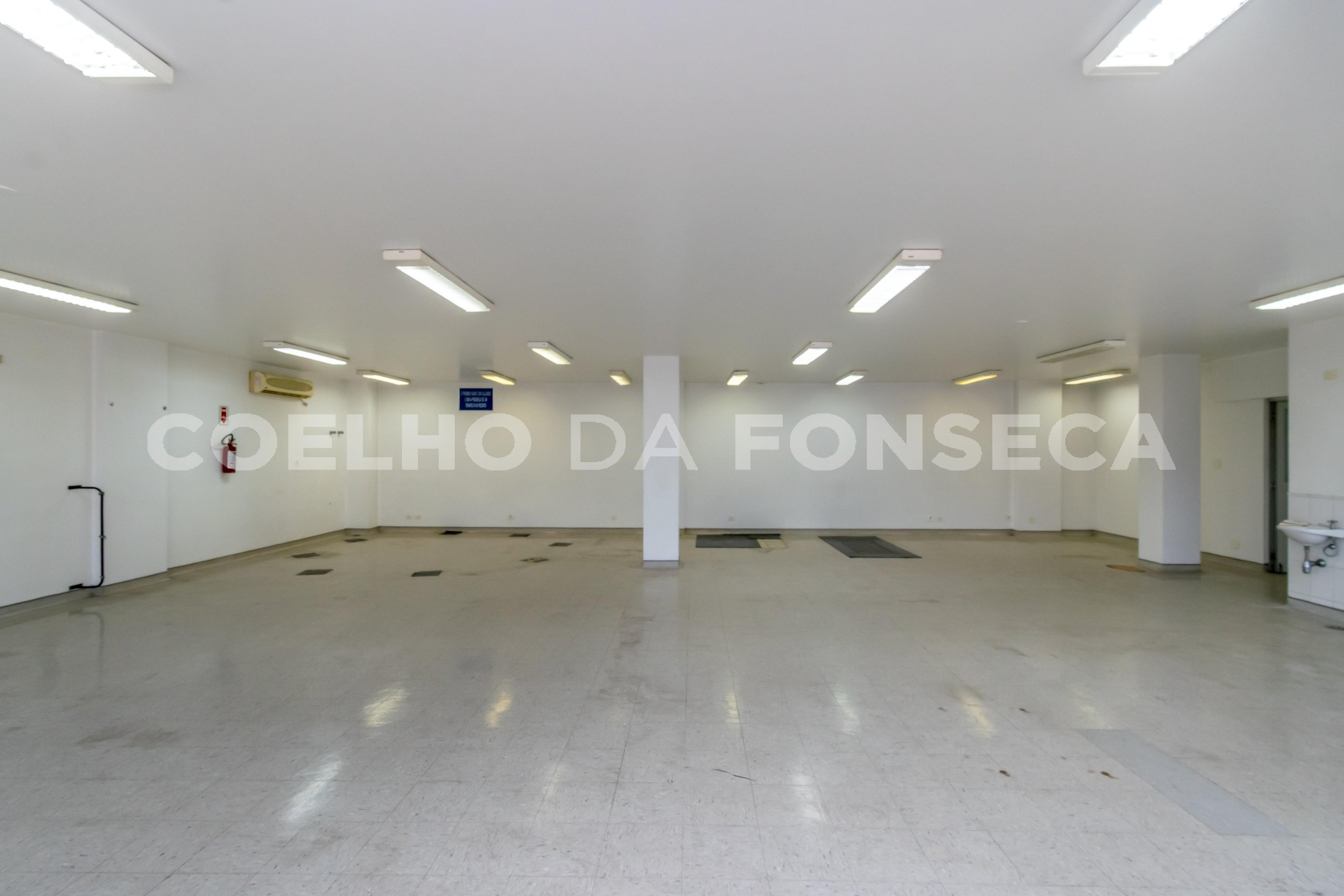 Sala (2)