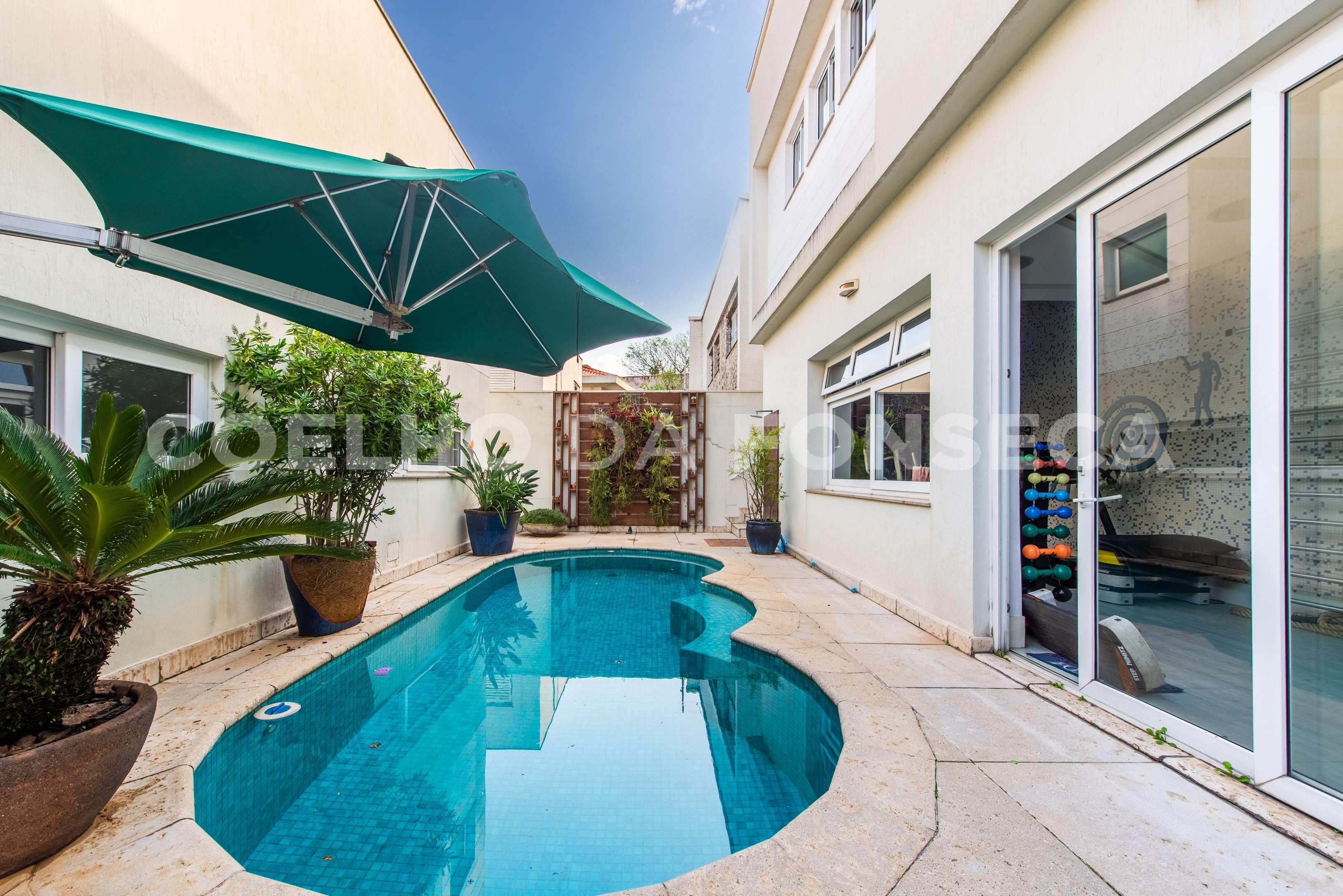 Piscina