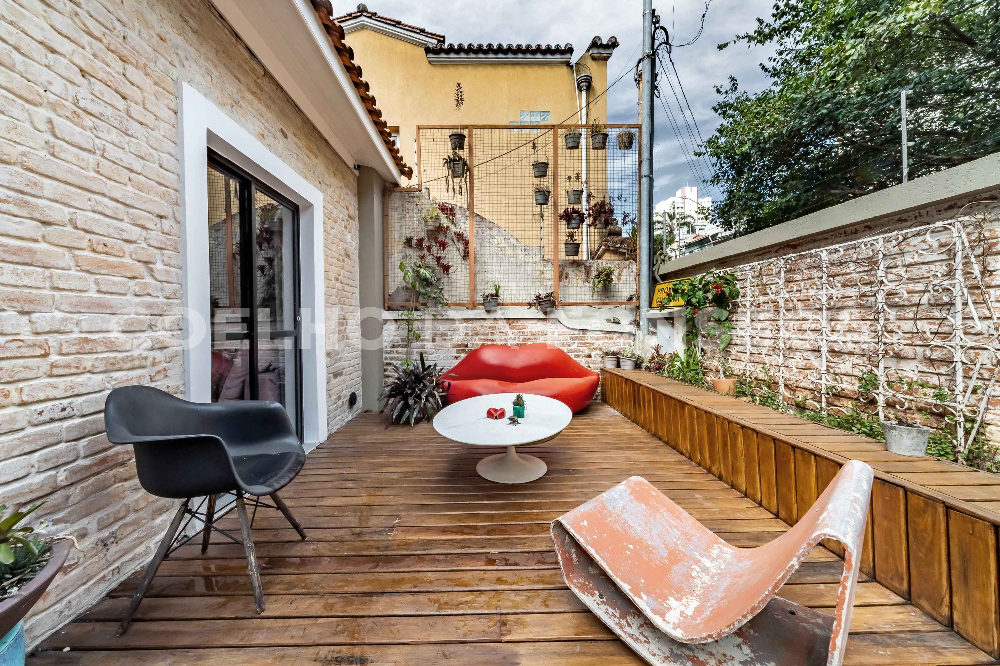 Deck