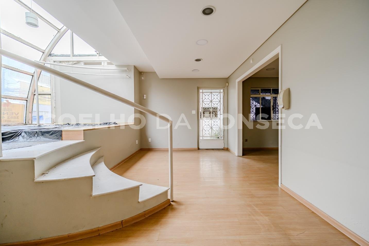 Sala (1)