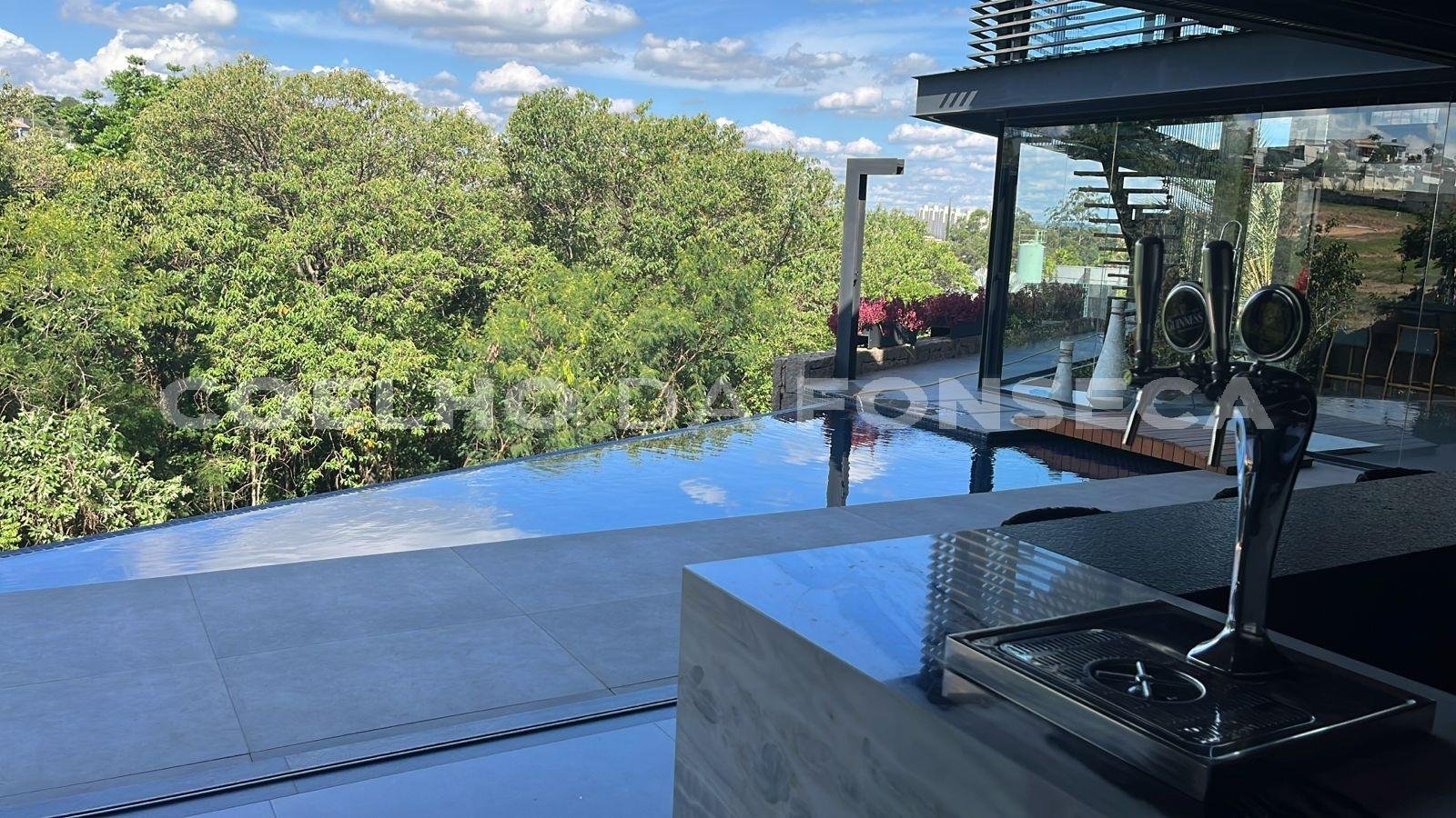 Vista da Piscina 
