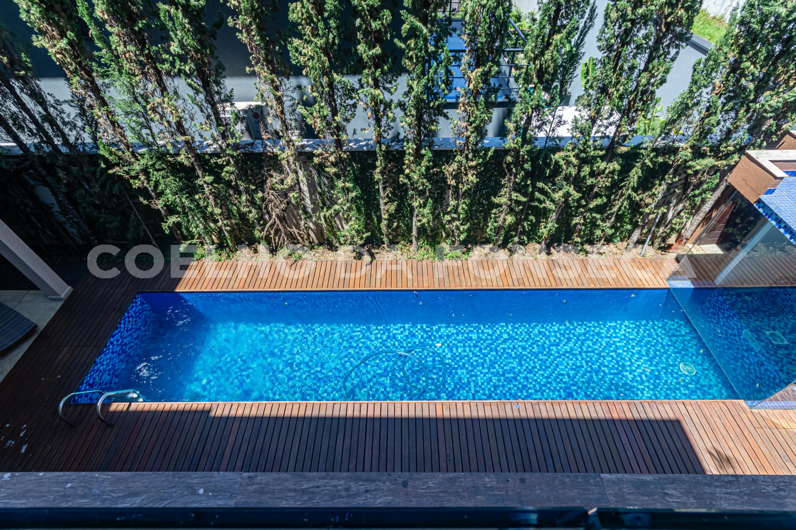 Piscina (1)