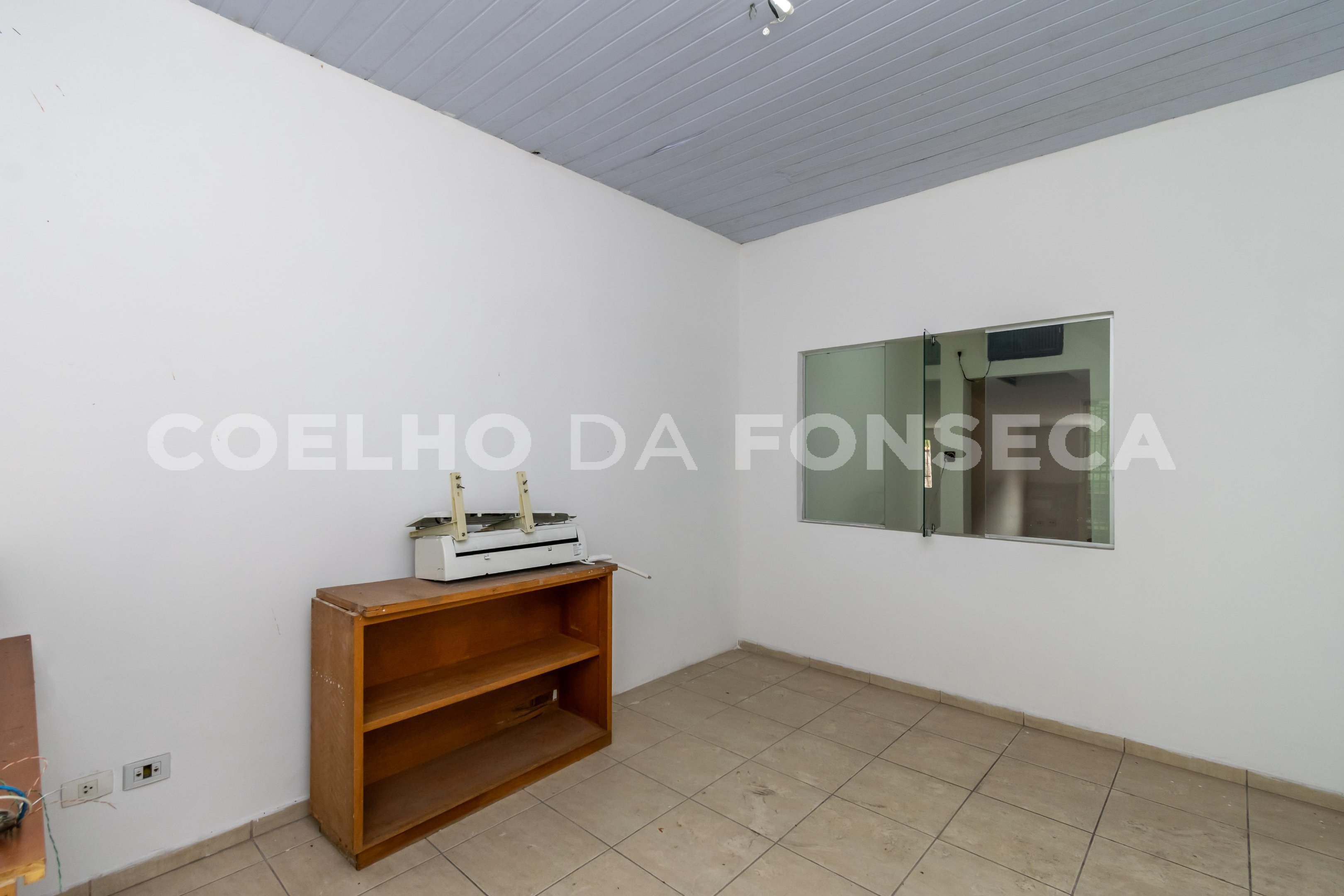Sala (2)