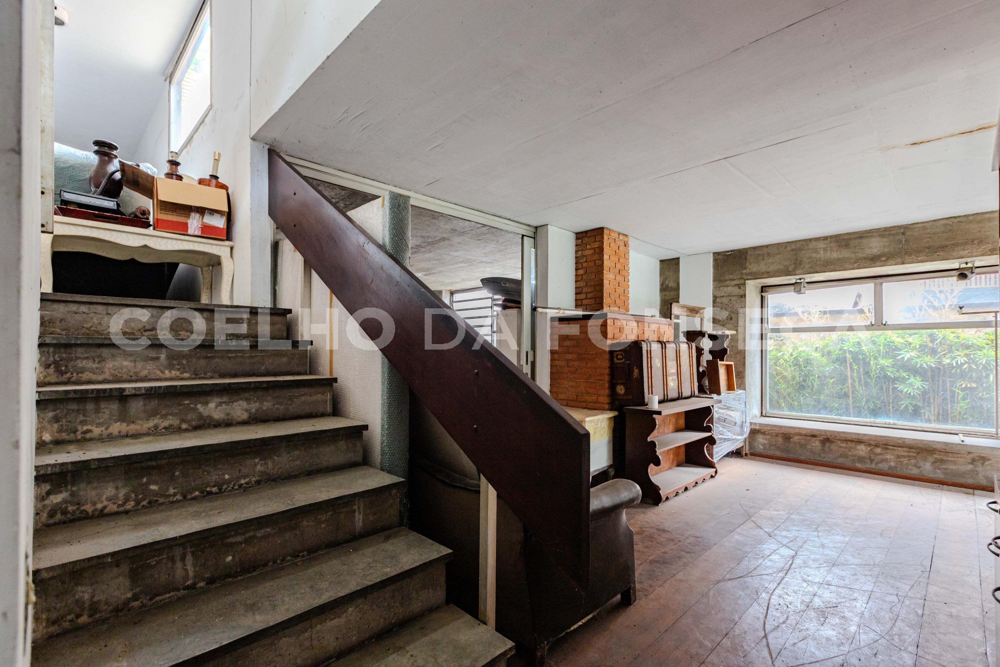 Sala (2)