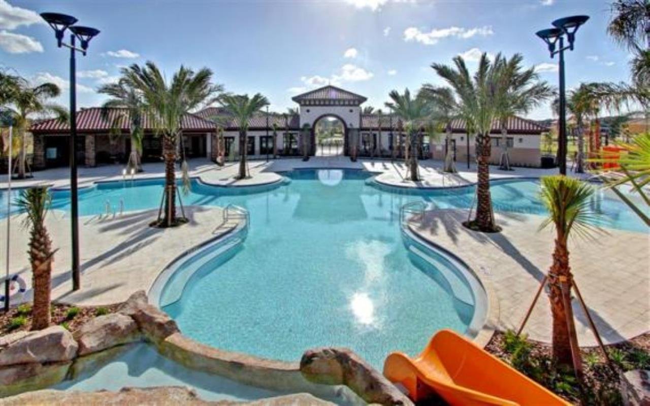 Piscina