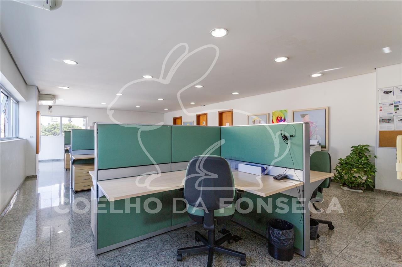 Escritótio comercial 1