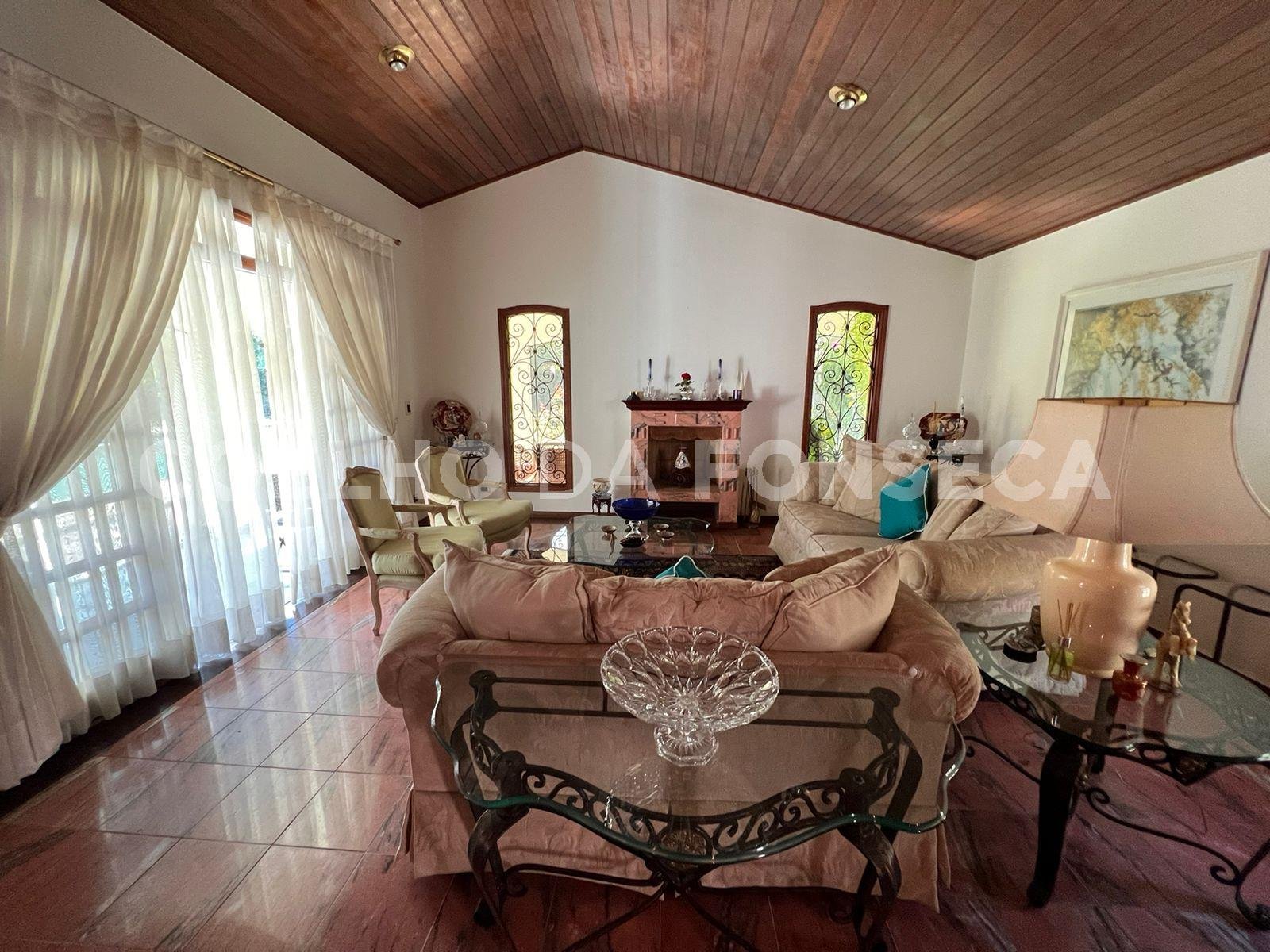 Sala (1)