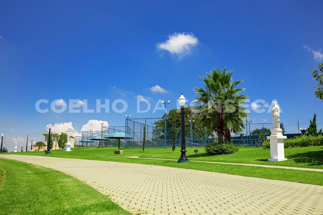 Quadra PoliEsportiva