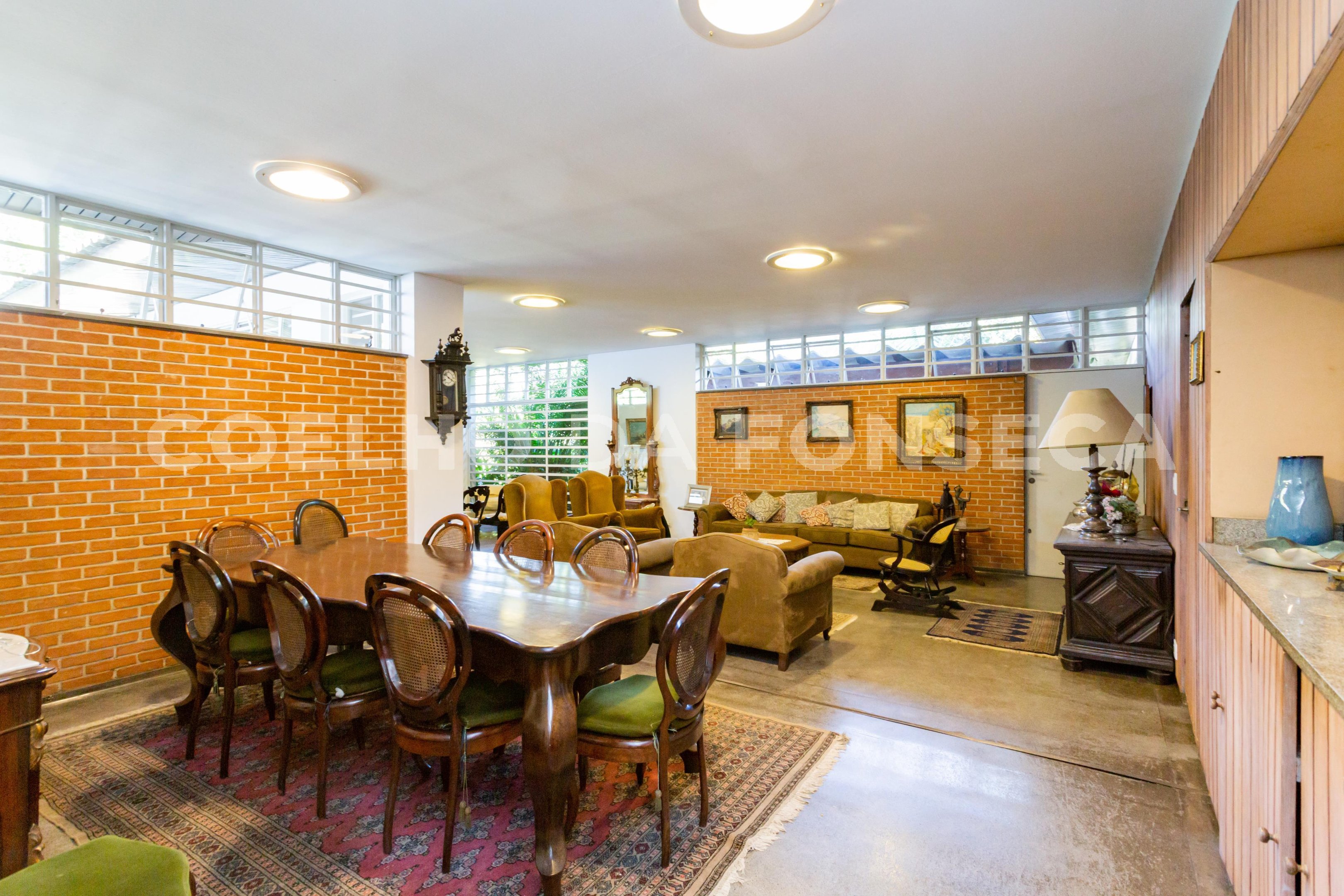 Sala (1)