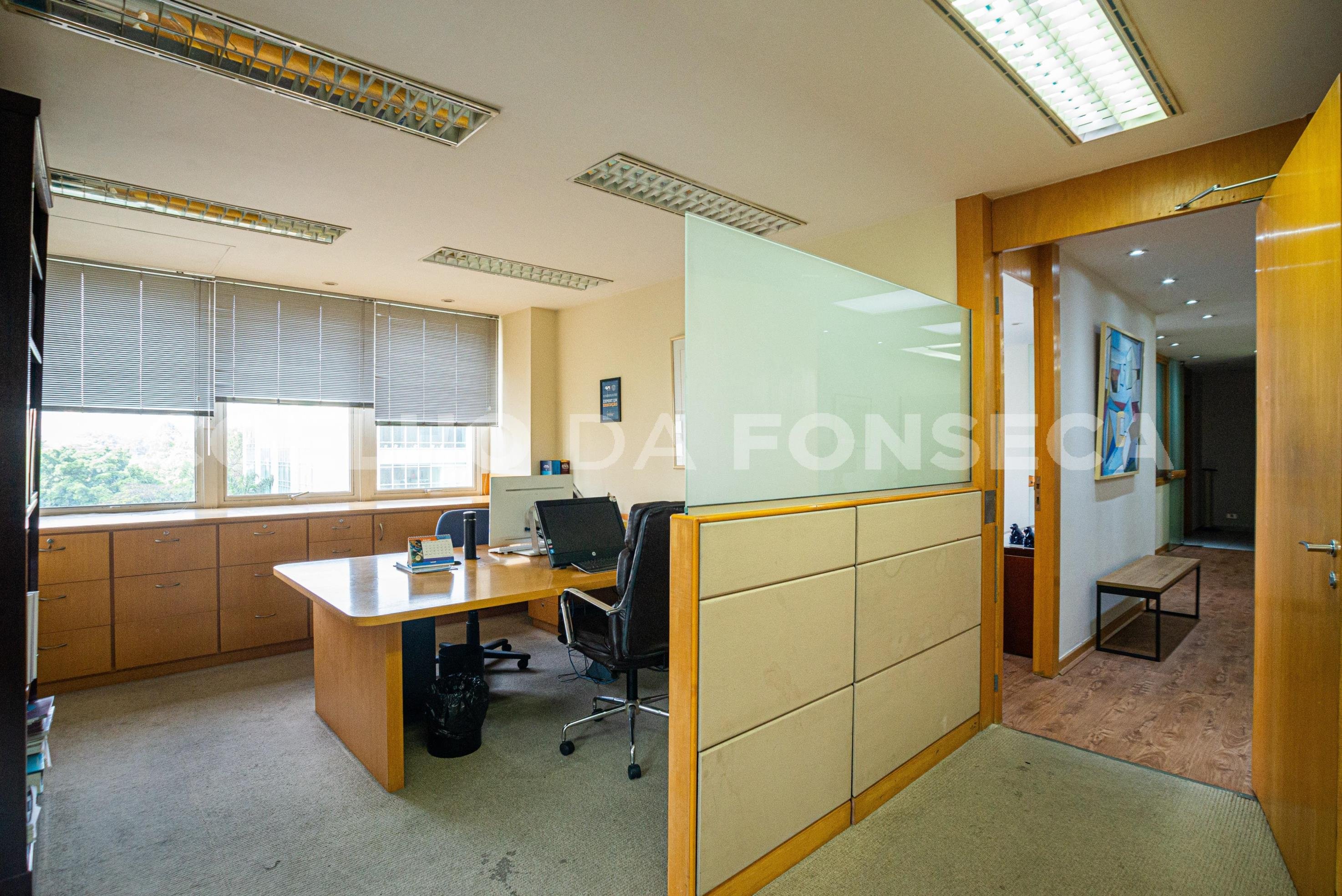 Conjunto Comercial