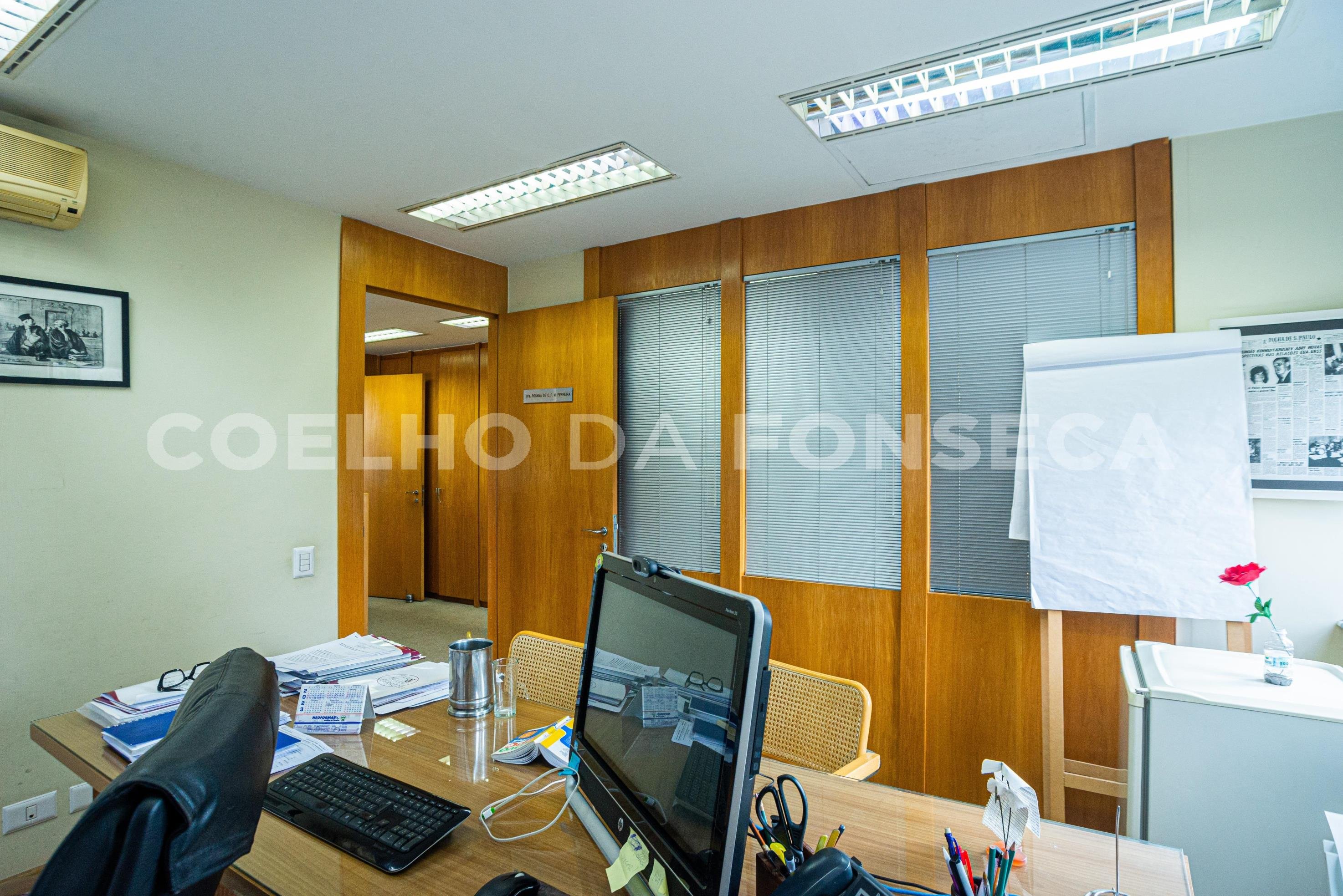 Conjunto Comercial