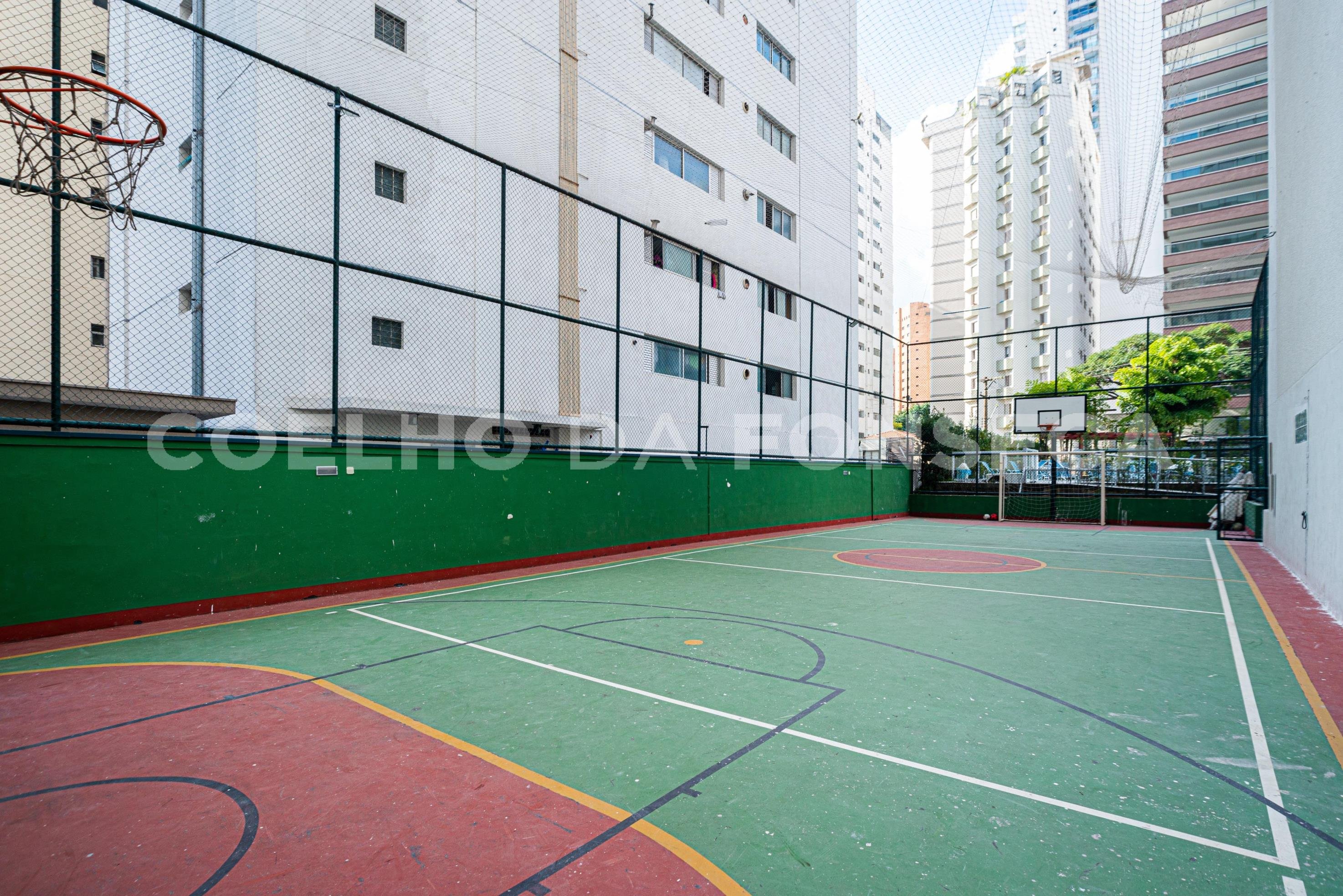 Quadra PoliEsportiva