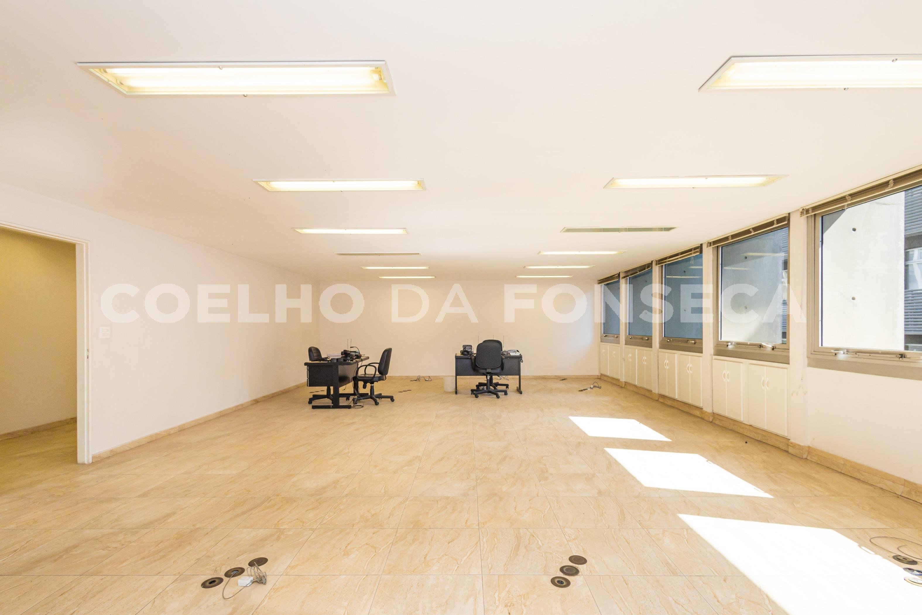 Conjunto Comercial 1