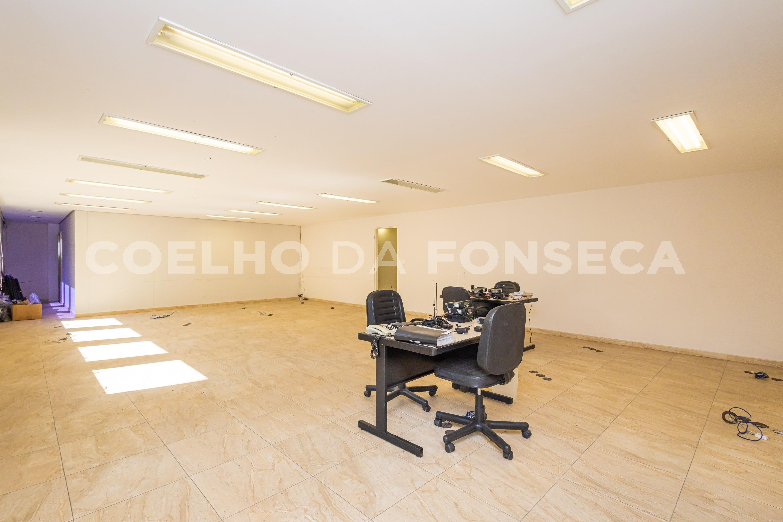 Conjunto Comercial 1