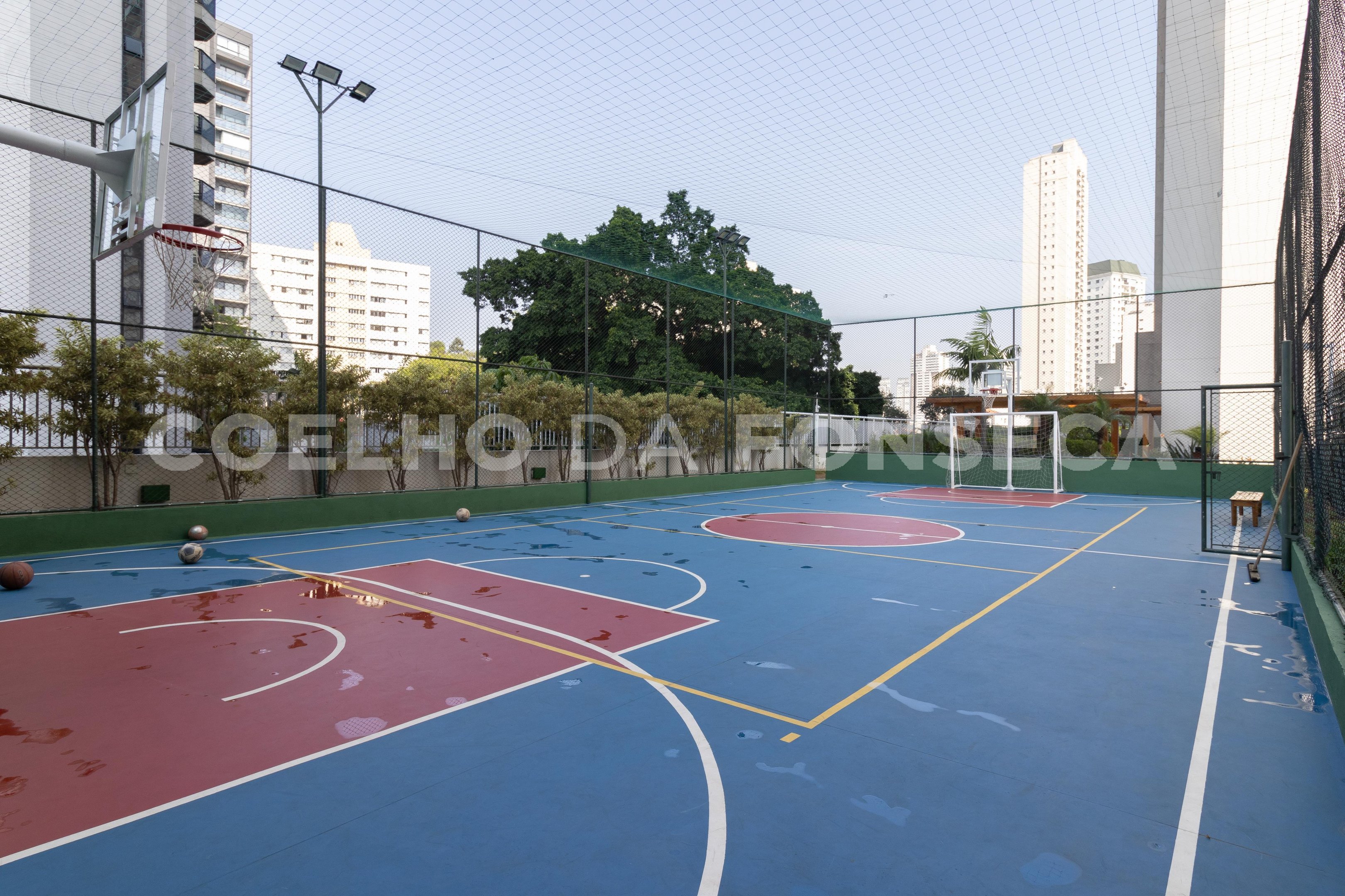 Quadra PoliEsportiva