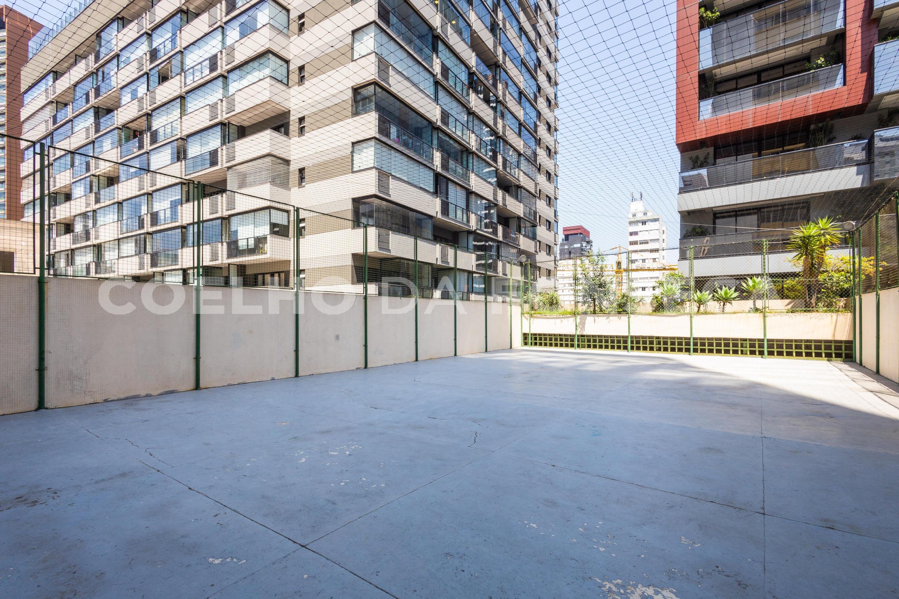 Quadra PoliEsportiva