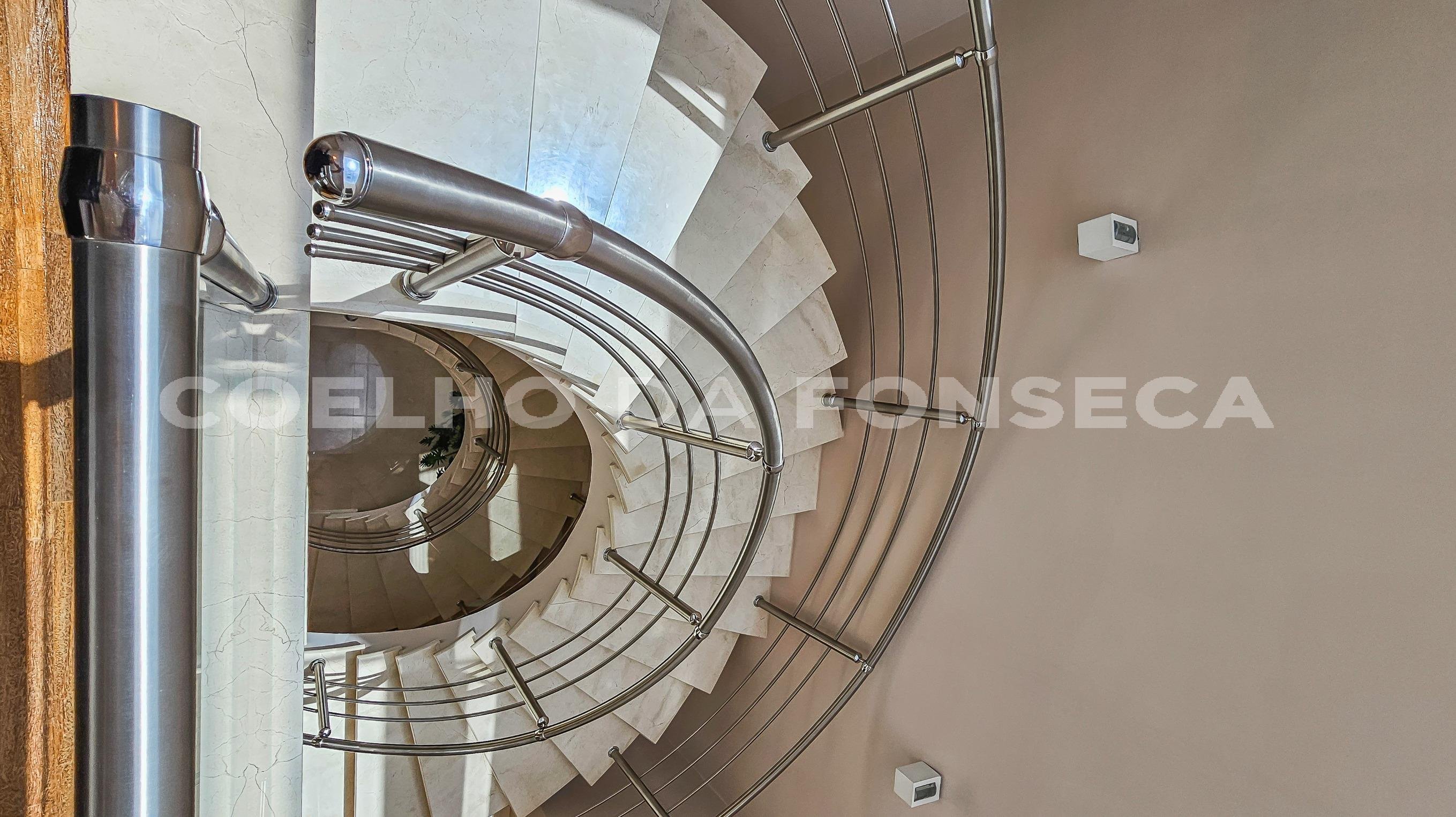 Escada Interna