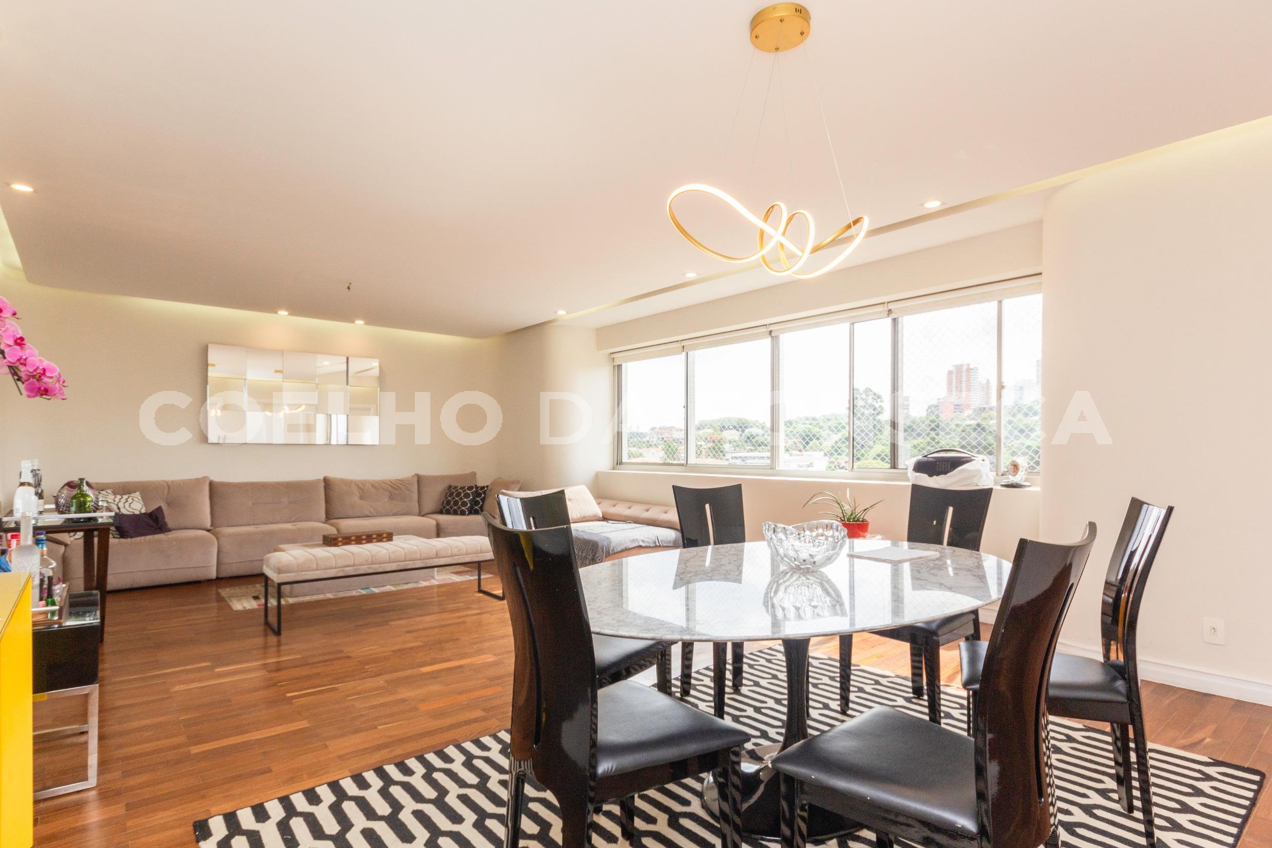 Sala de Estar e Jantar