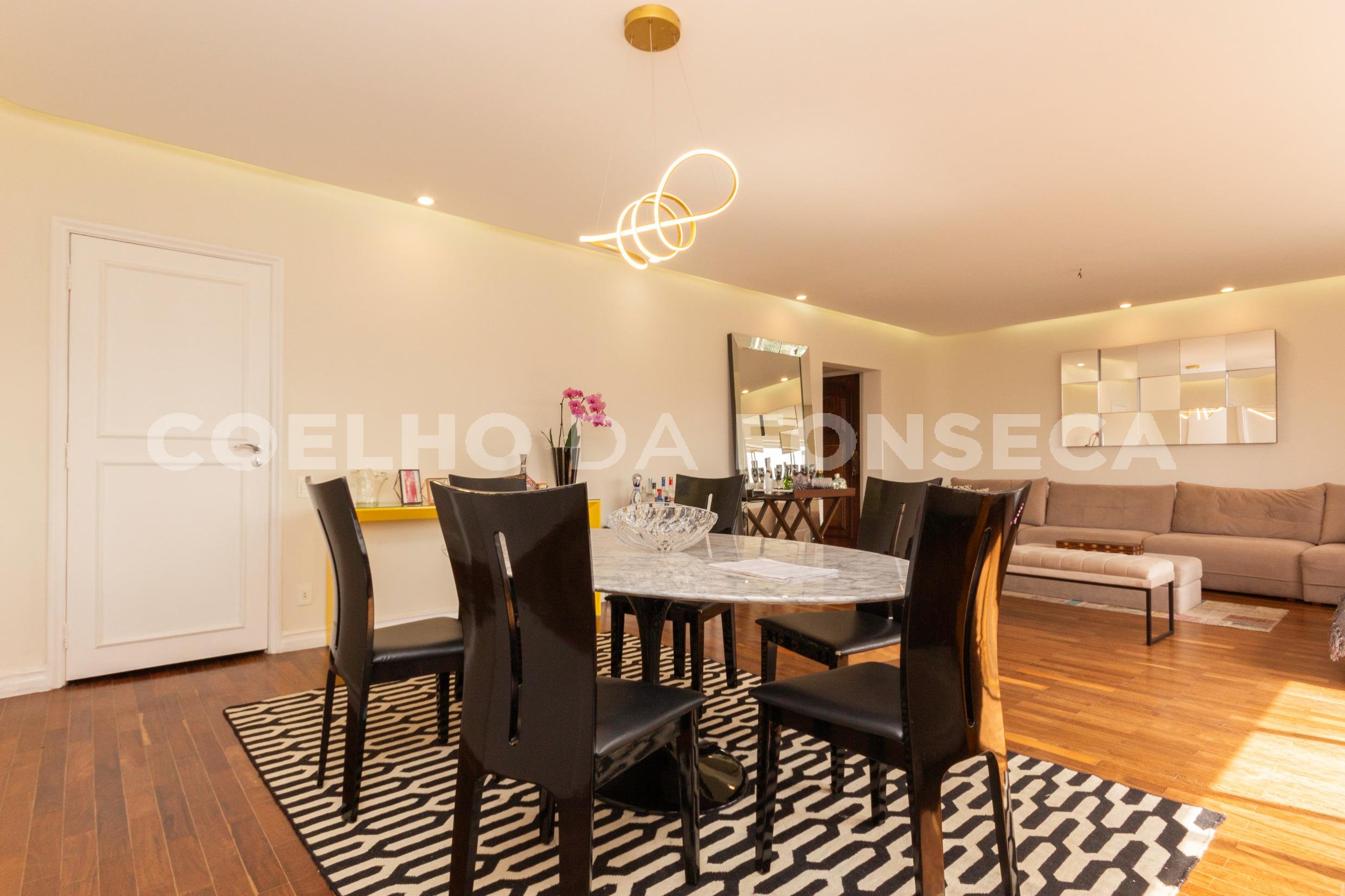 Sala de Estar e Jantar